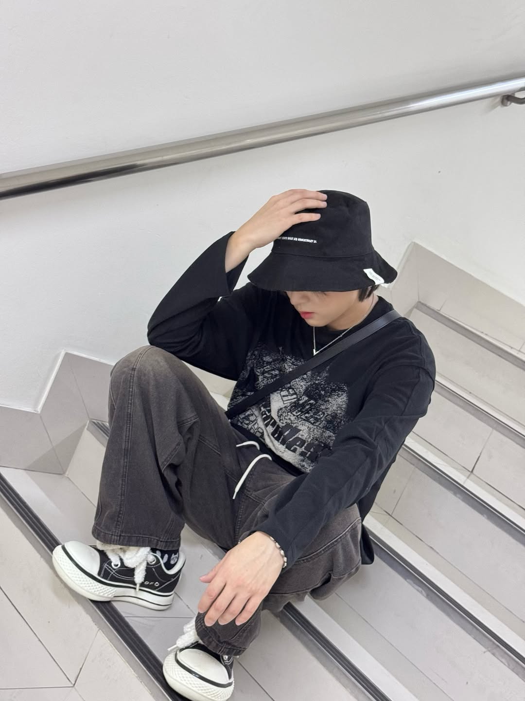 ภณ - ธนภณ เอี่ยมกำชัย