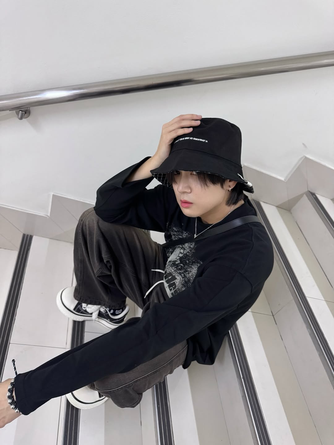 ภณ - ธนภณ เอี่ยมกำชัย