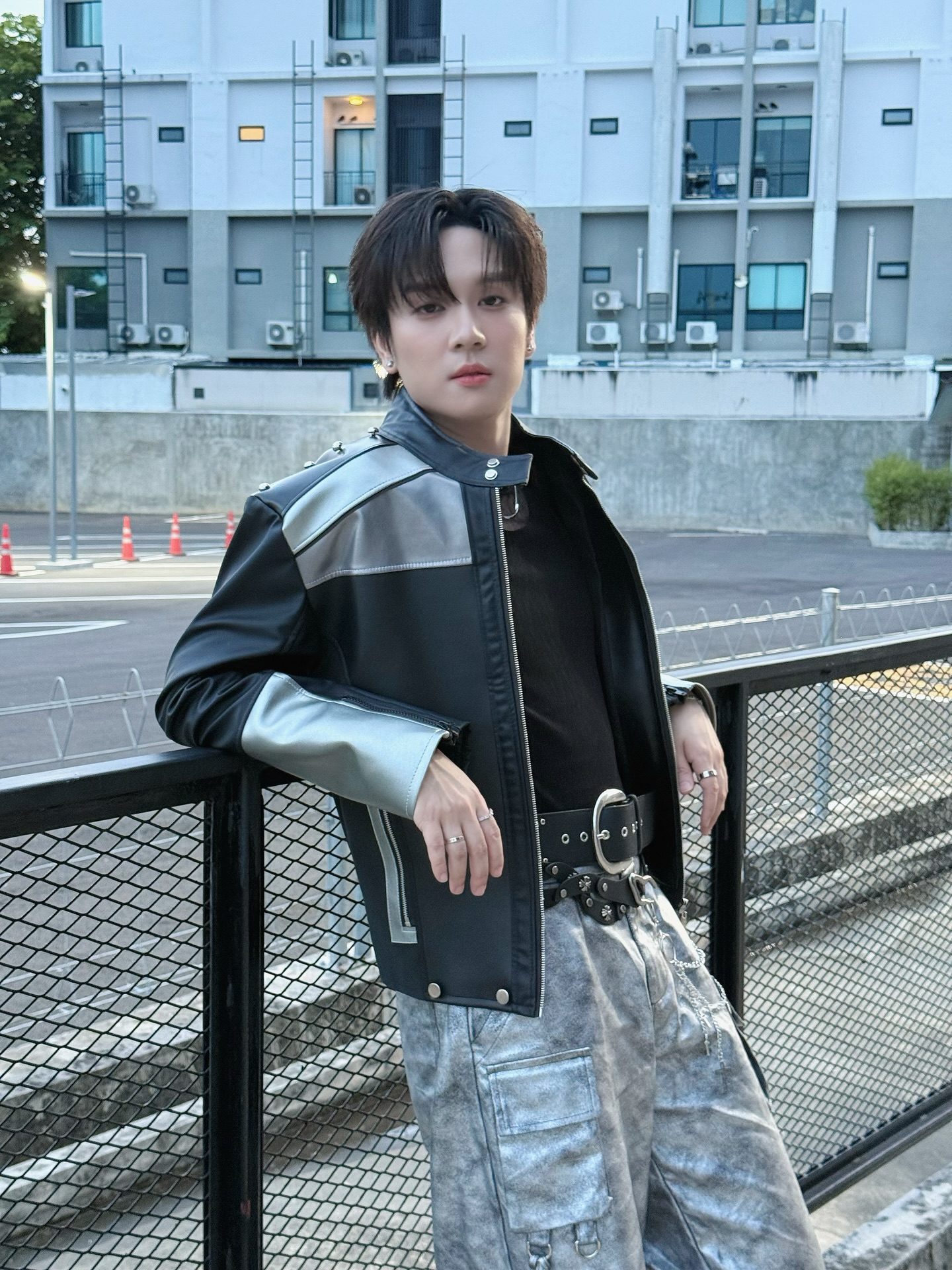 ภณ - ธนภณ เอี่ยมกำชัย