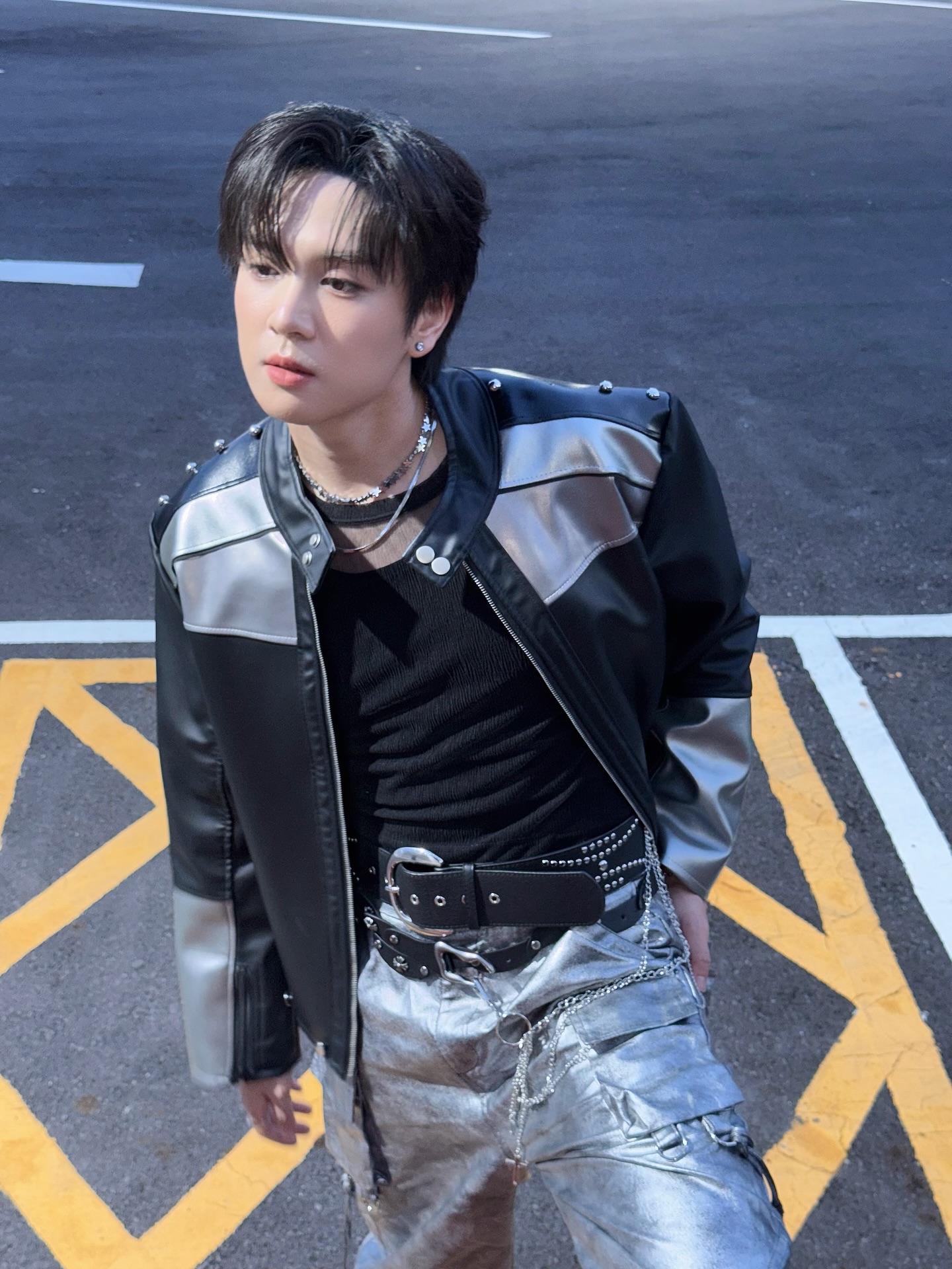 ภณ - ธนภณ เอี่ยมกำชัย