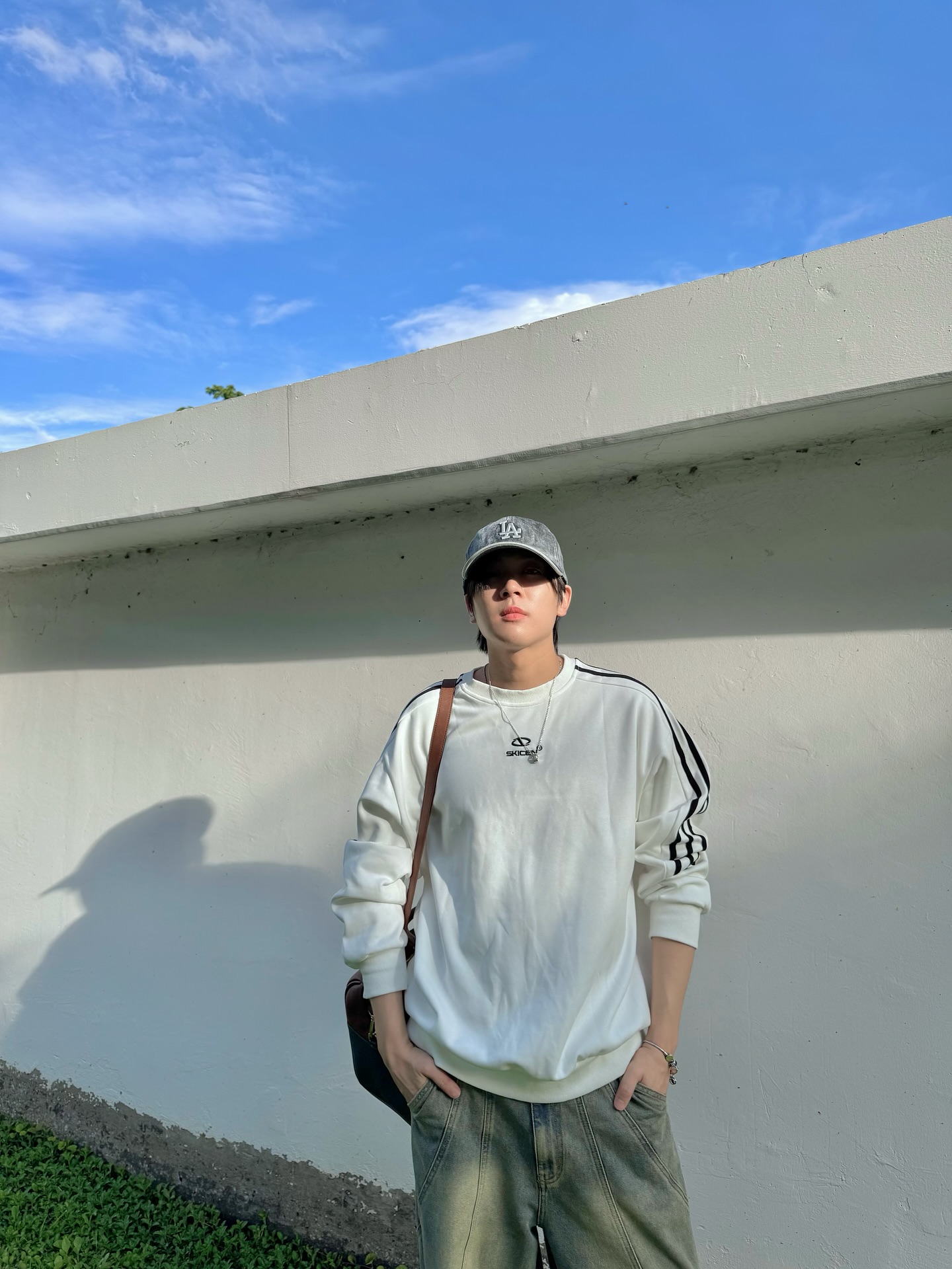 ภณ - ธนภณ เอี่ยมกำชัย
