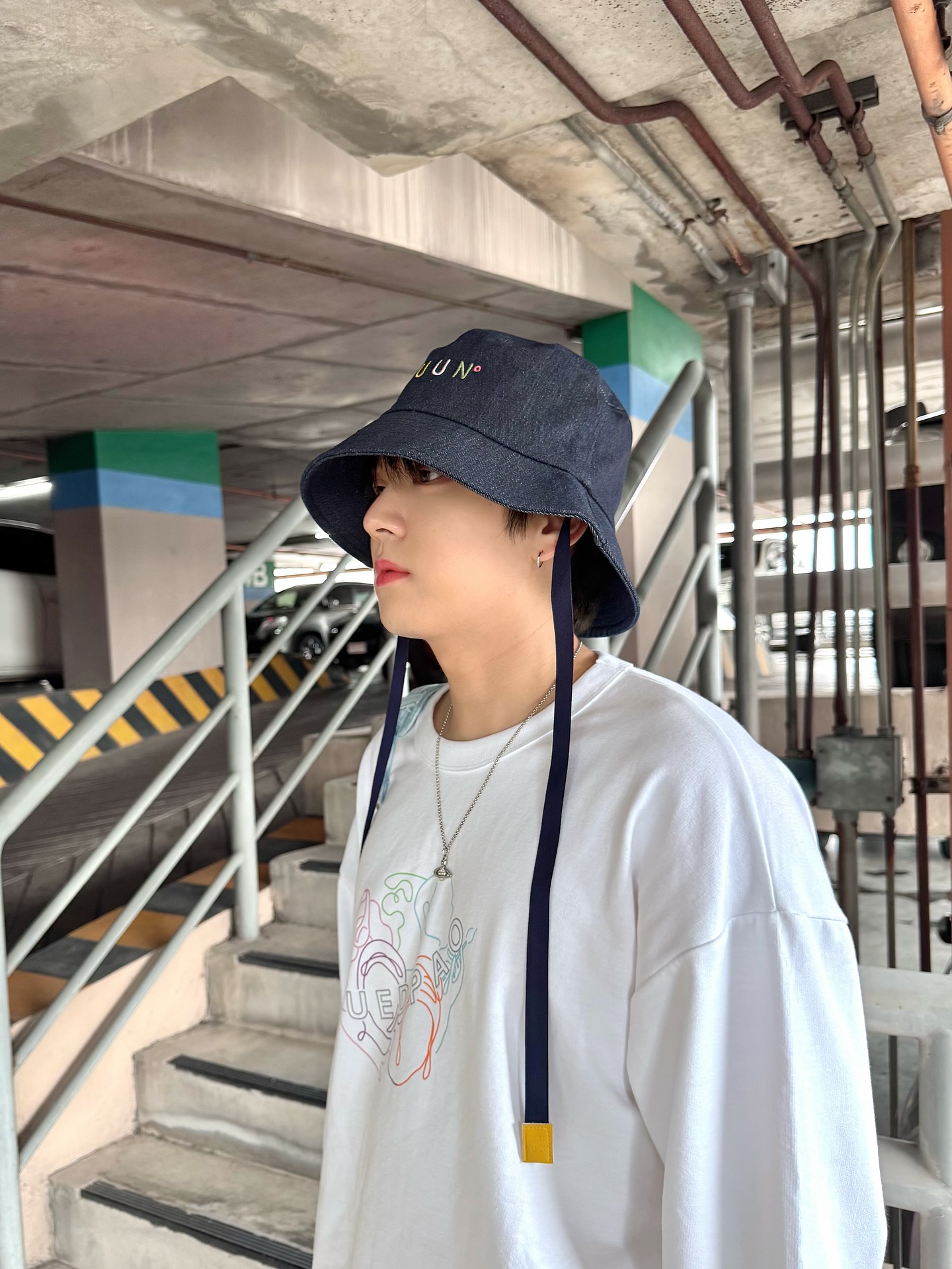 ภณ - ธนภณ เอี่ยมกำชัย