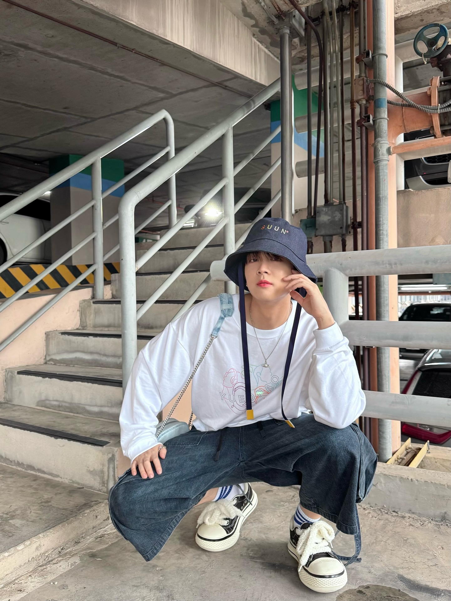 ภณ - ธนภณ เอี่ยมกำชัย