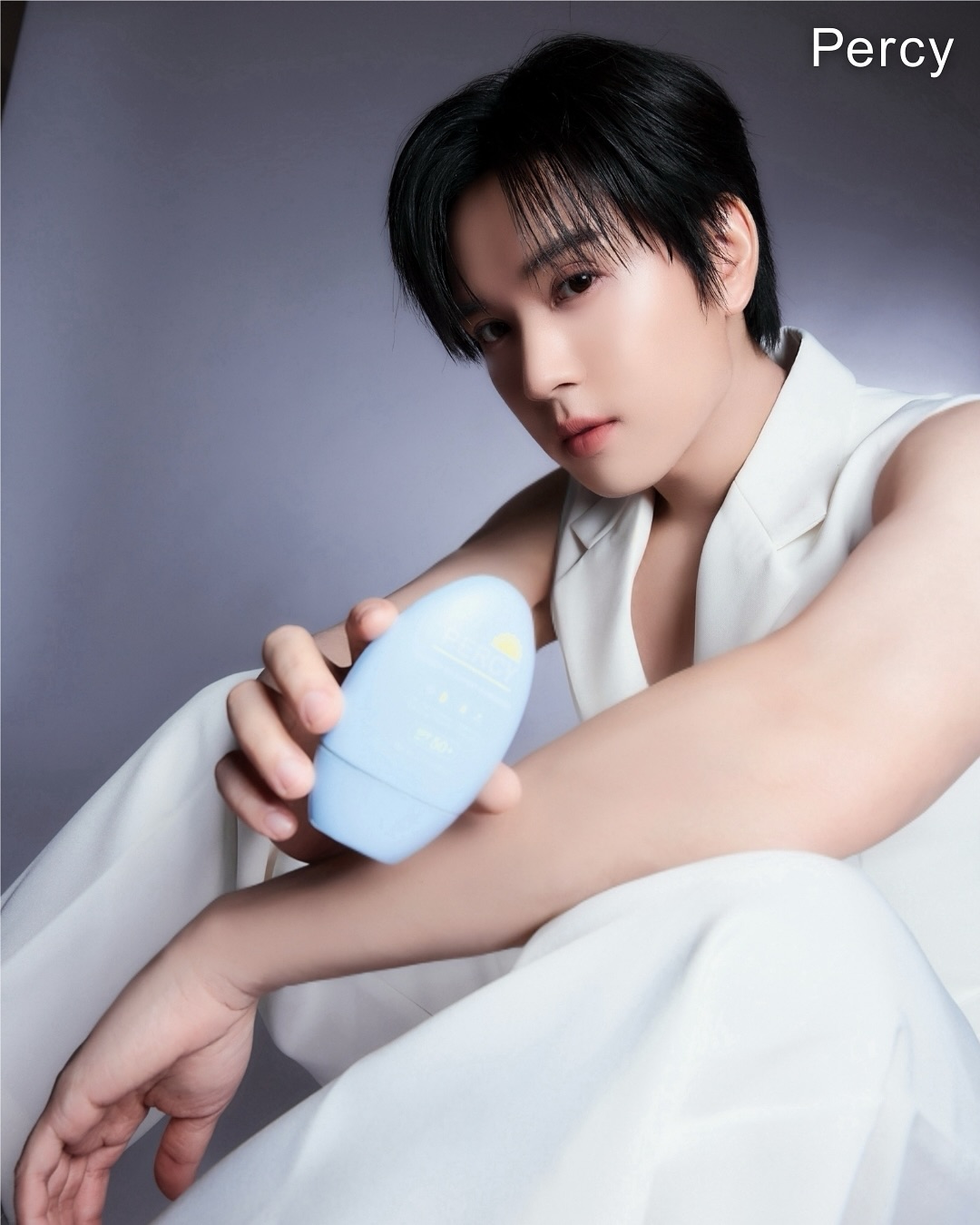 ภณ - ธนภณ เอี่ยมกำชัย