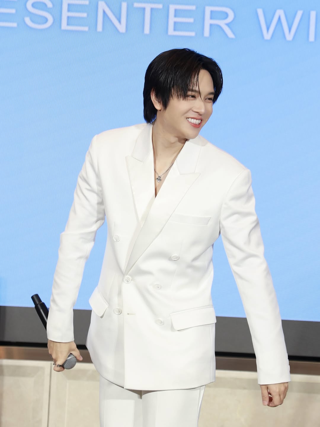 ภณ - ธนภณ เอี่ยมกำชัย