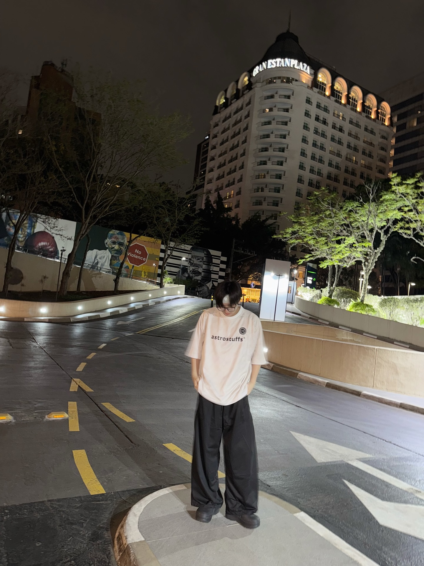ภณ - ธนภณ เอี่ยมกำชัย