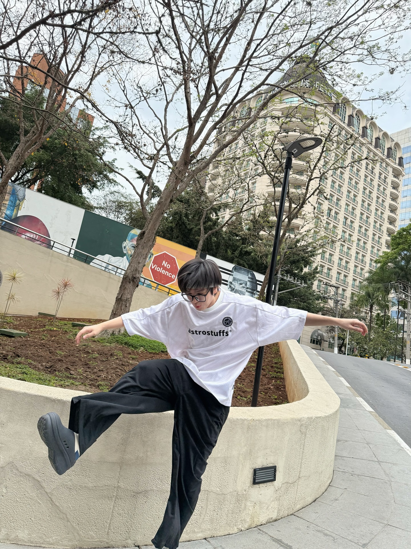 ภณ - ธนภณ เอี่ยมกำชัย