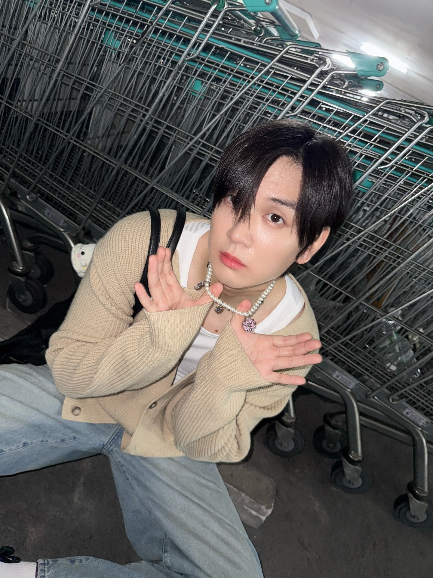 ภณ - ธนภณ เอี่ยมกำชัย