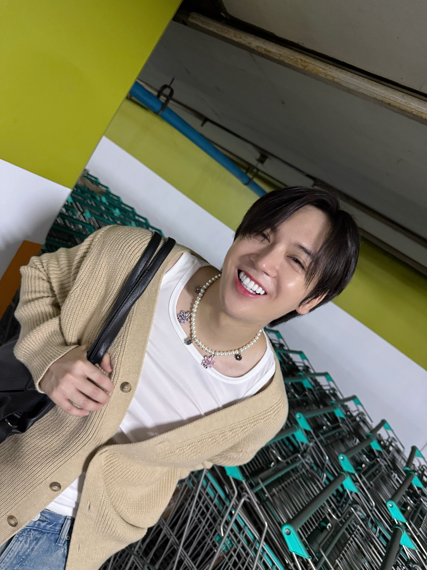 ภณ - ธนภณ เอี่ยมกำชัย
