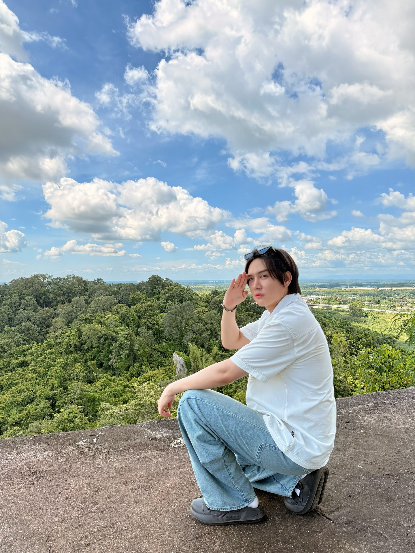 ภณ - ธนภณ เอี่ยมกำชัย