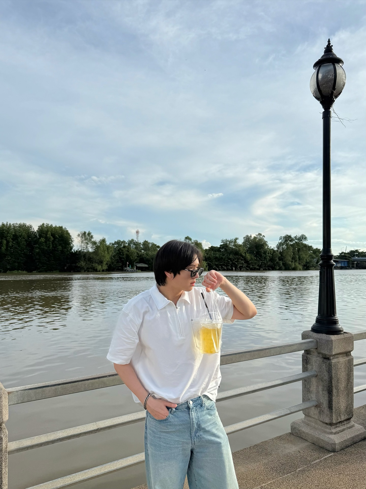 ภณ - ธนภณ เอี่ยมกำชัย