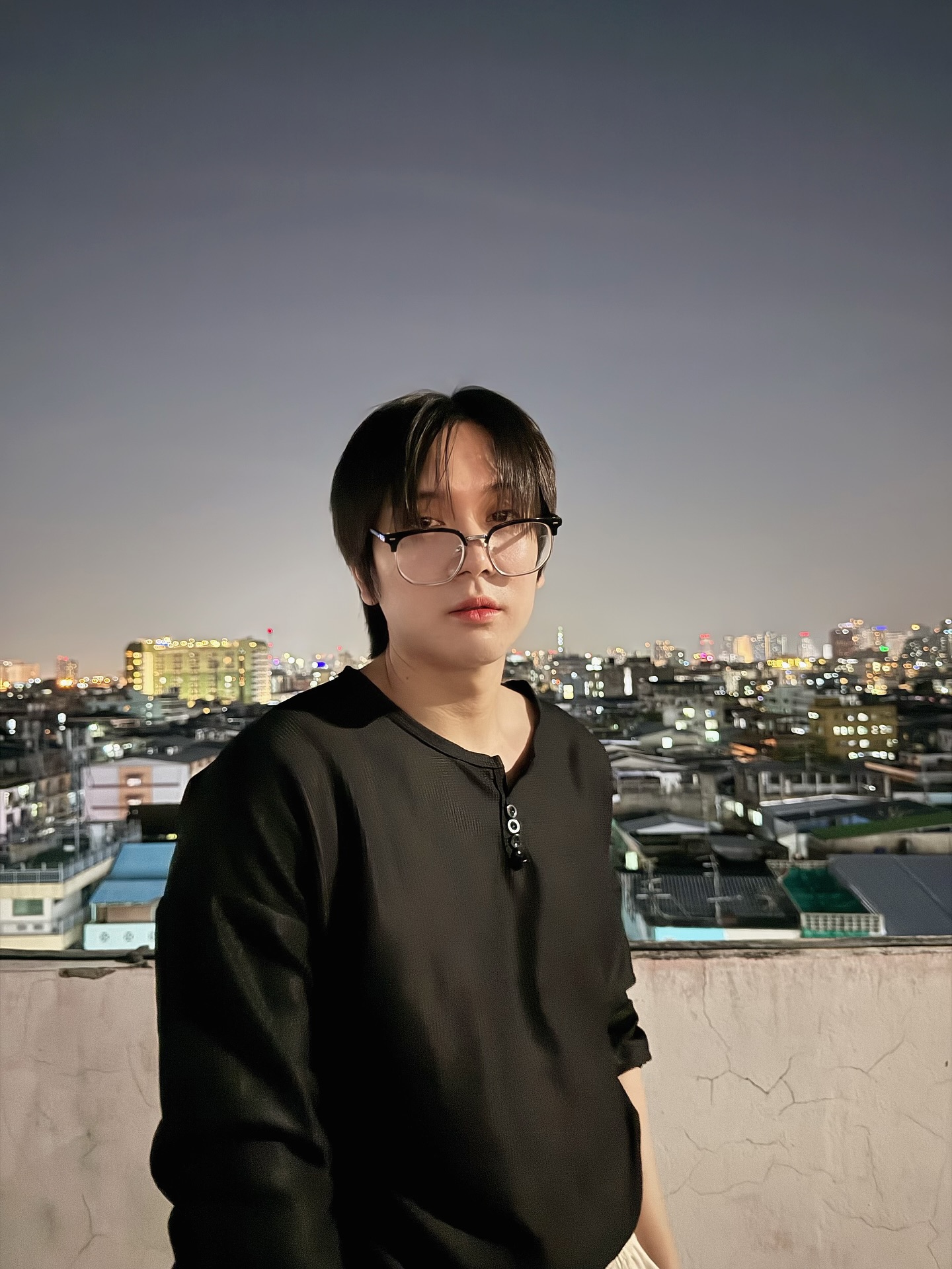 ภณ - ธนภณ เอี่ยมกำชัย