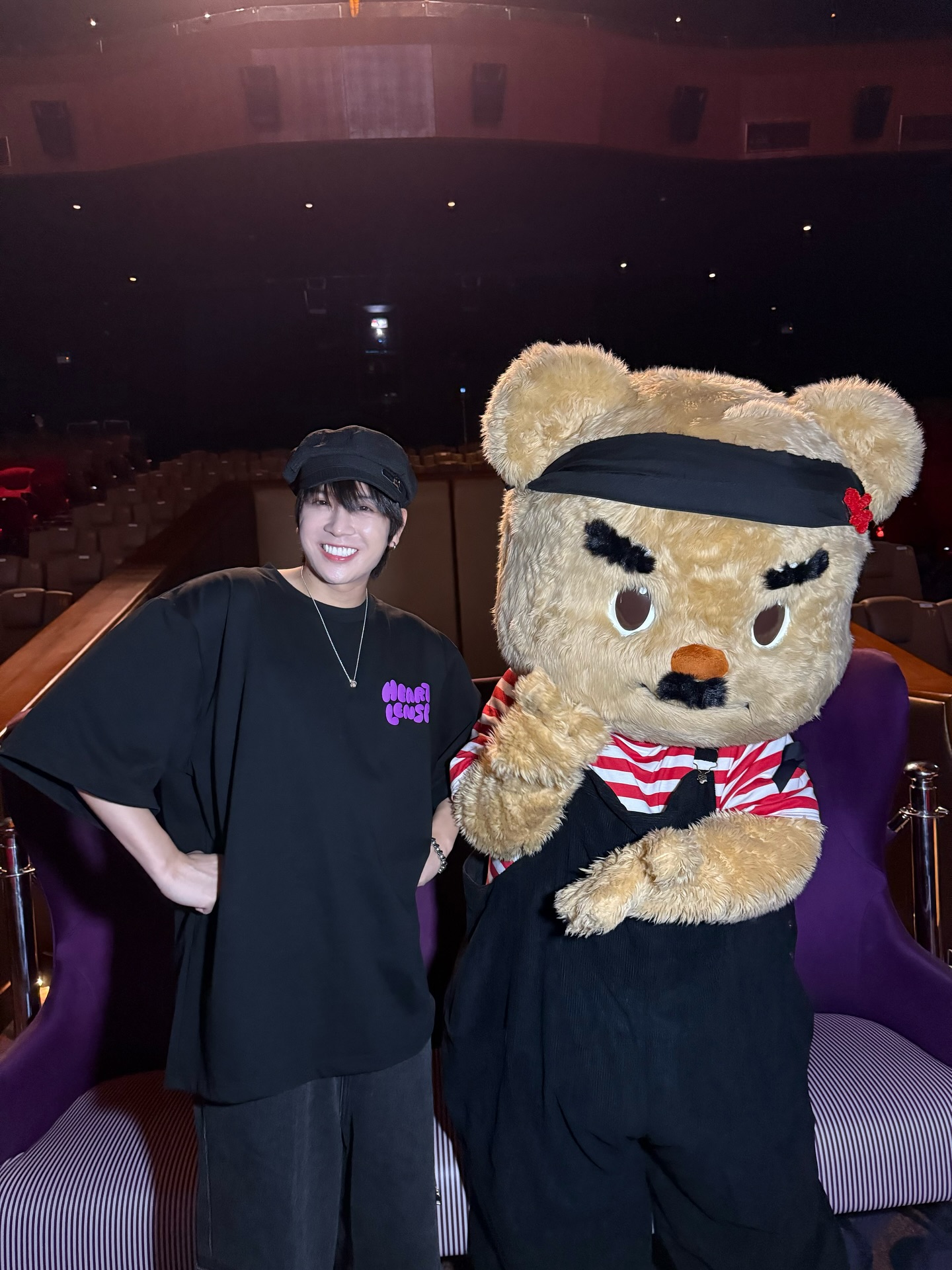 ภณ - ธนภณ เอี่ยมกำชัย