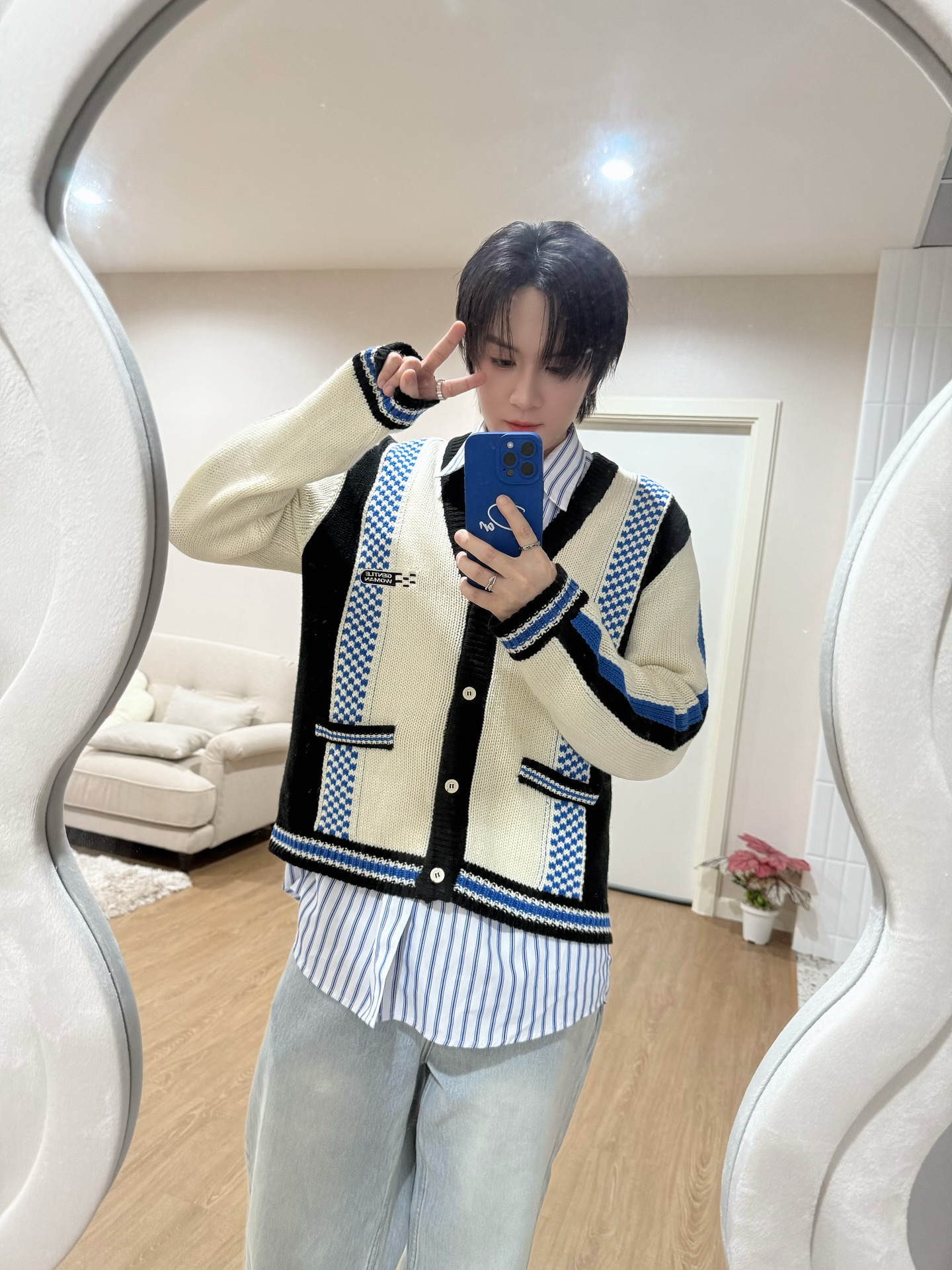 ภณ - ธนภณ เอี่ยมกำชัย