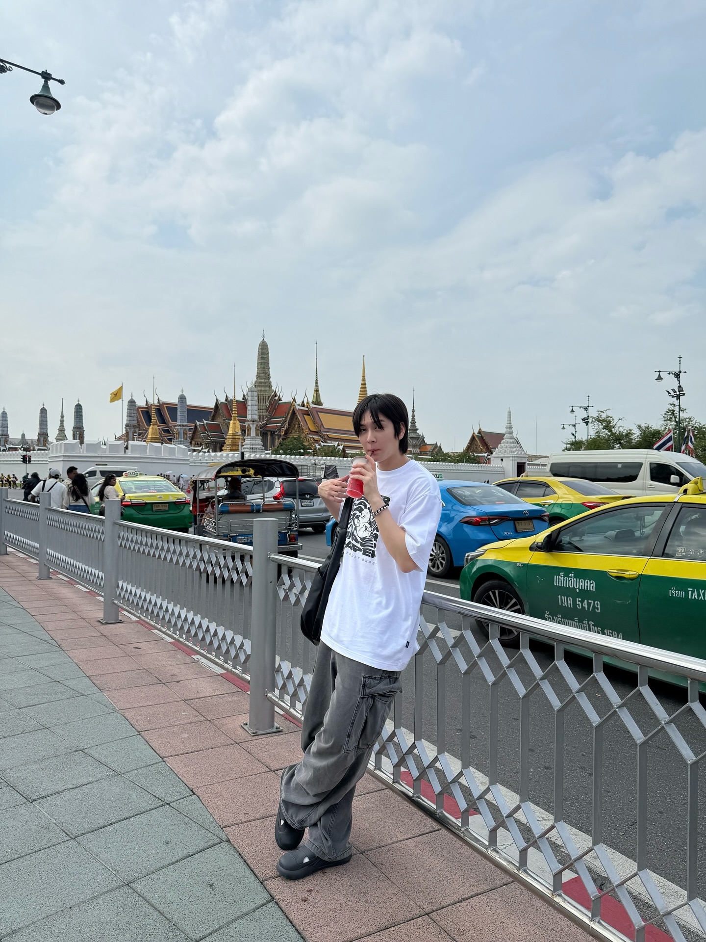 ภณ - ธนภณ เอี่ยมกำชัย