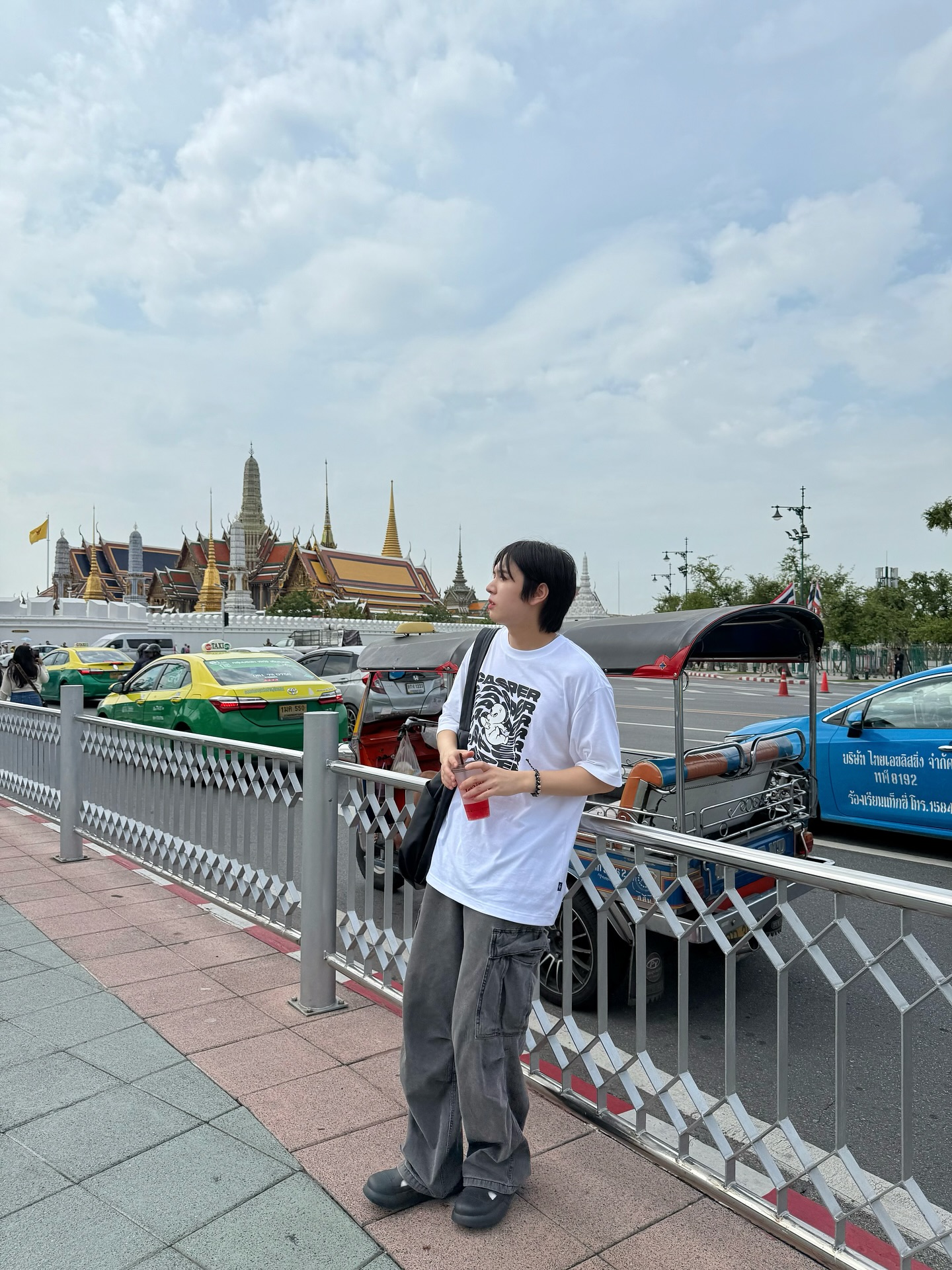 ภณ - ธนภณ เอี่ยมกำชัย