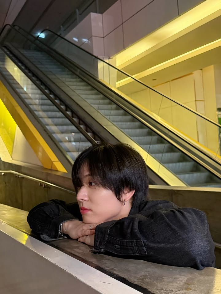 ภณ - ธนภณ เอี่ยมกำชัย