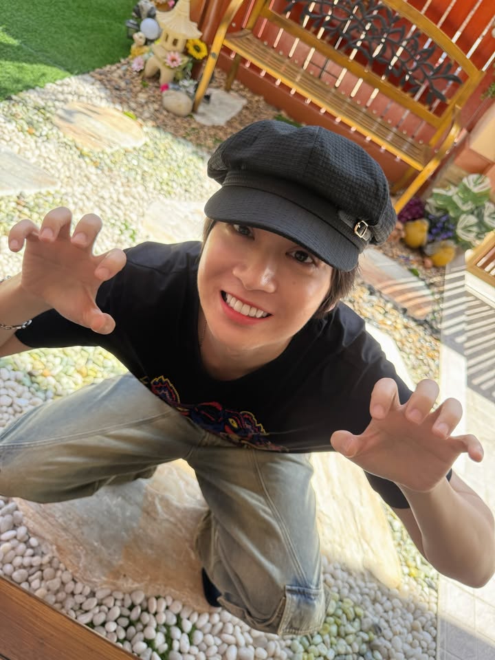 ภณ - ธนภณ เอี่ยมกำชัย