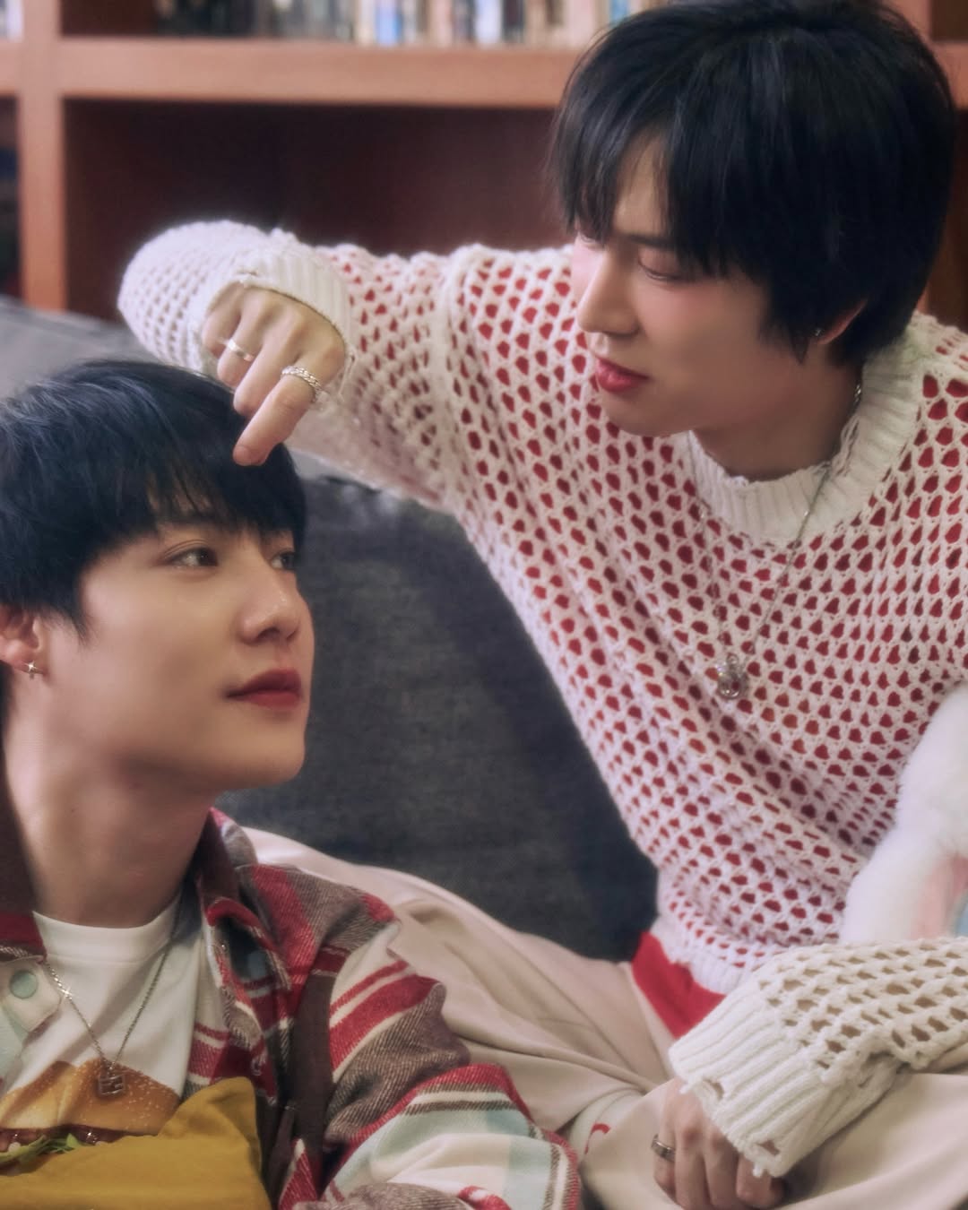 ภณ - ธนภณ เอี่ยมกำชัย