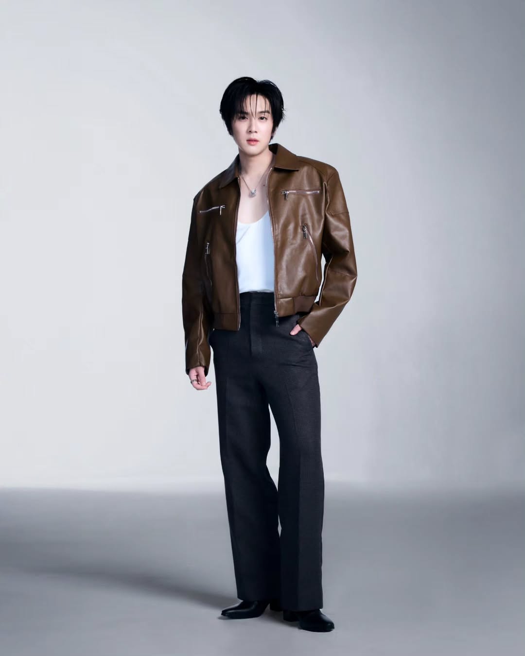 ภณ - ธนภณ เอี่ยมกำชัย