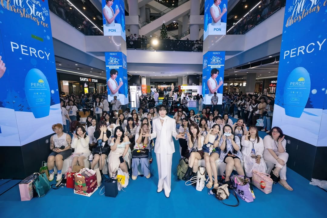 ภณ - ธนภณ เอี่ยมกำชัย