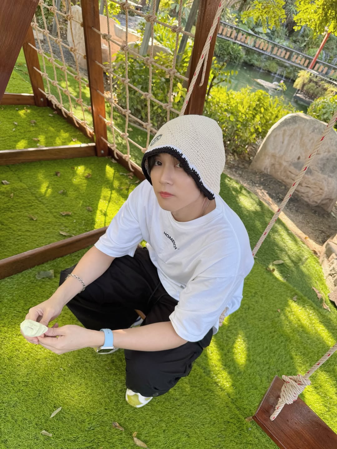 ภณ - ธนภณ เอี่ยมกำชัย