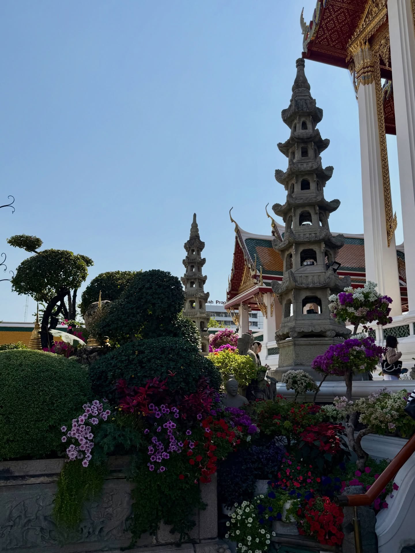 ภณ - ธนภณ เอี่ยมกำชัย