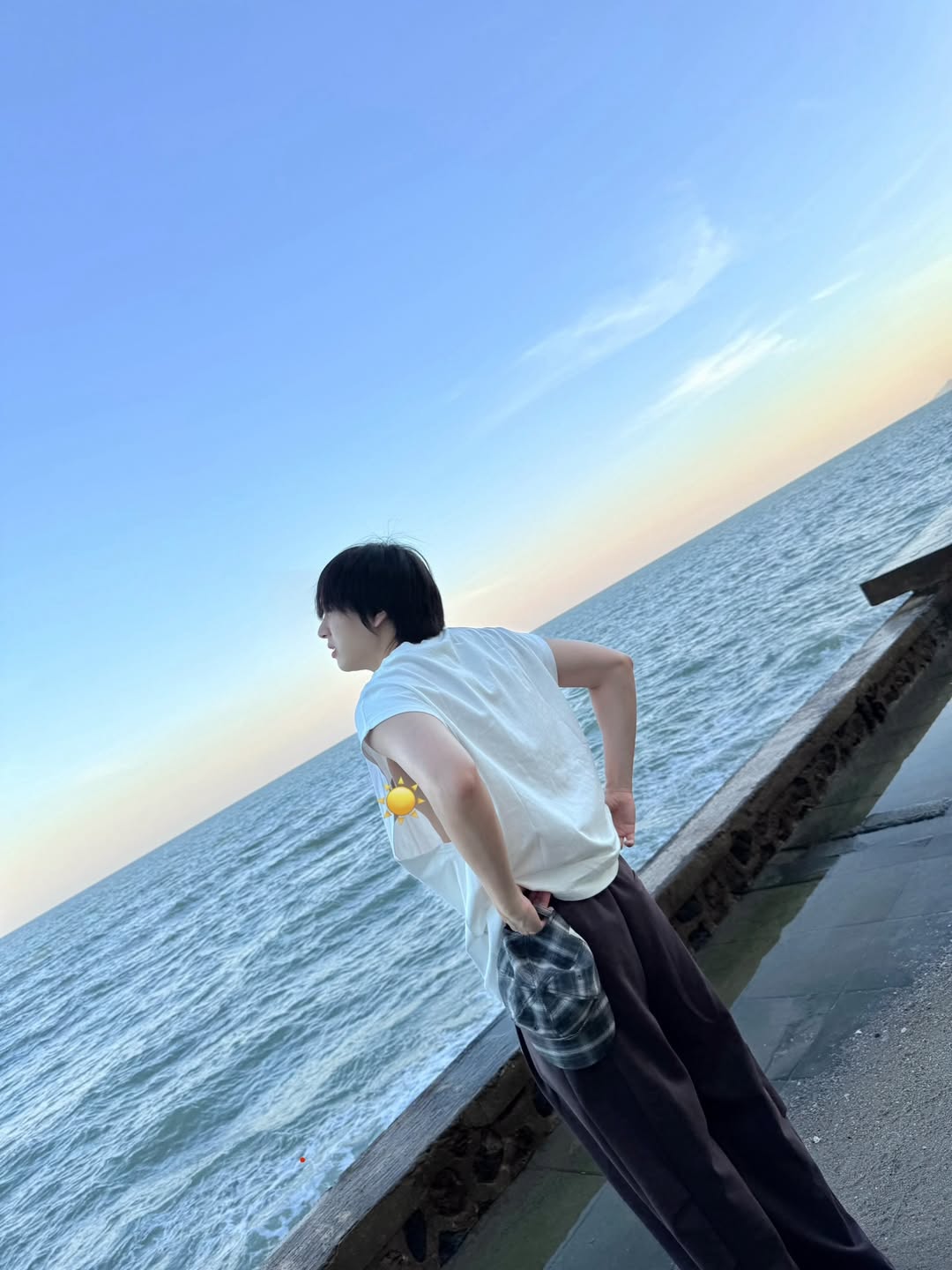 ภณ - ธนภณ เอี่ยมกำชัย