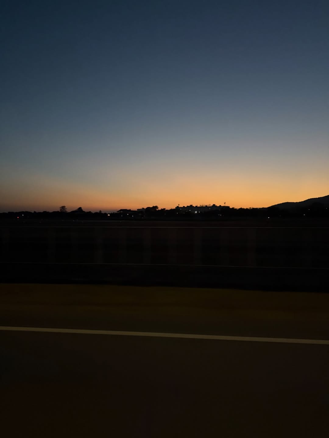 ภณ - ธนภณ เอี่ยมกำชัย