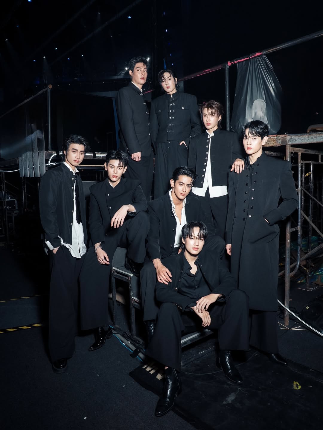 ภณ - ธนภณ เอี่ยมกำชัย