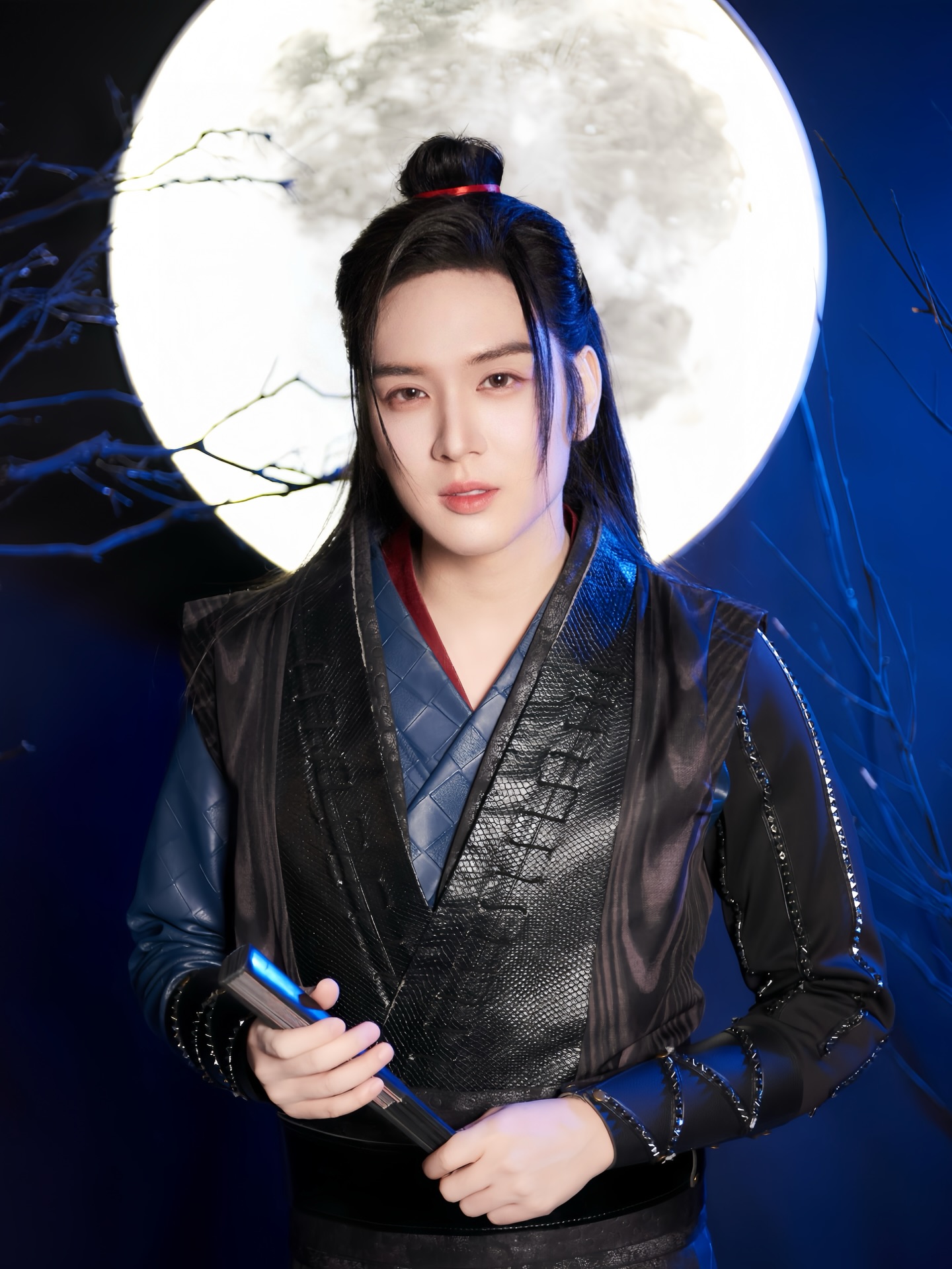 ภณ - ธนภณ เอี่ยมกำชัย