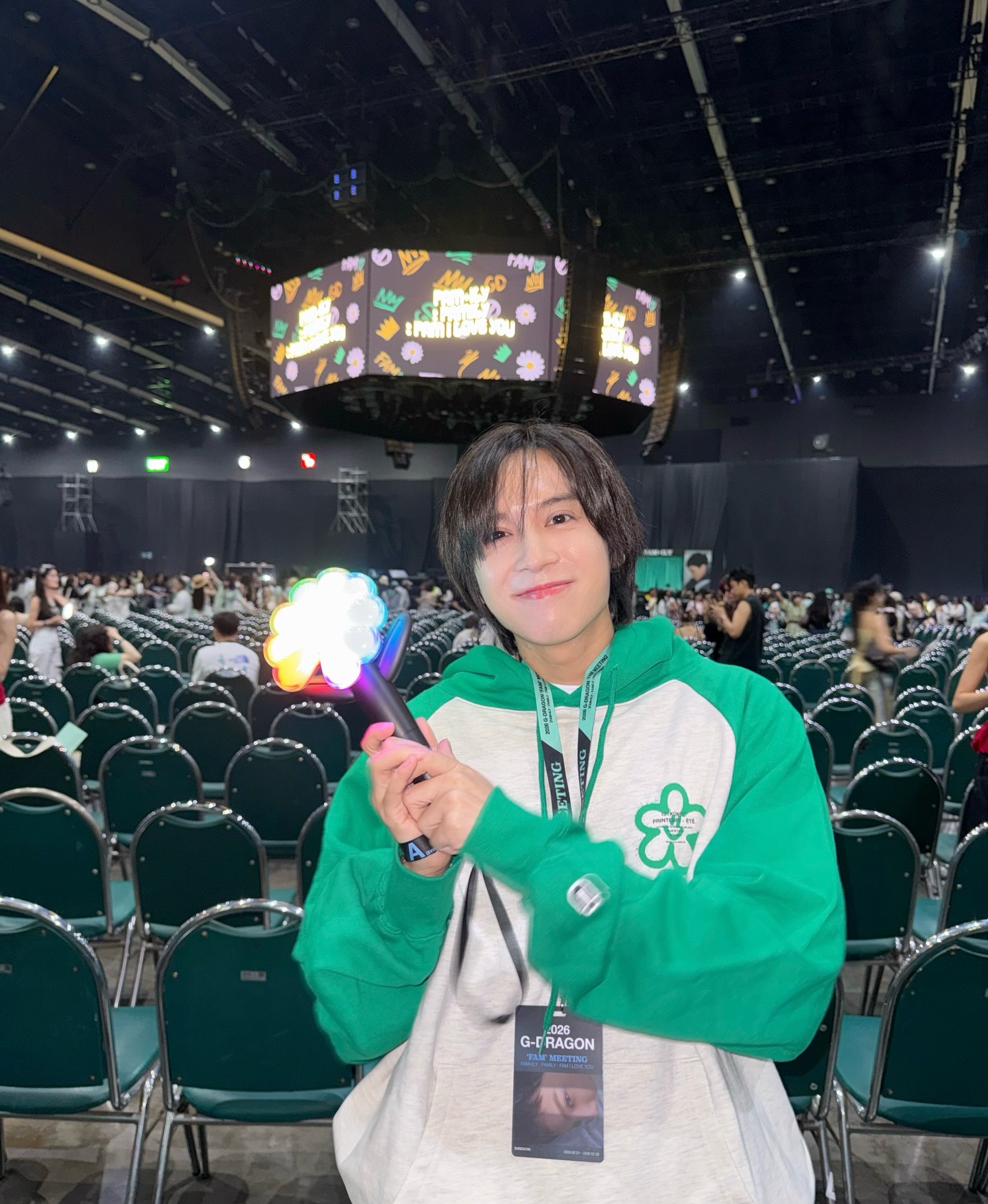 ภณ - ธนภณ เอี่ยมกำชัย