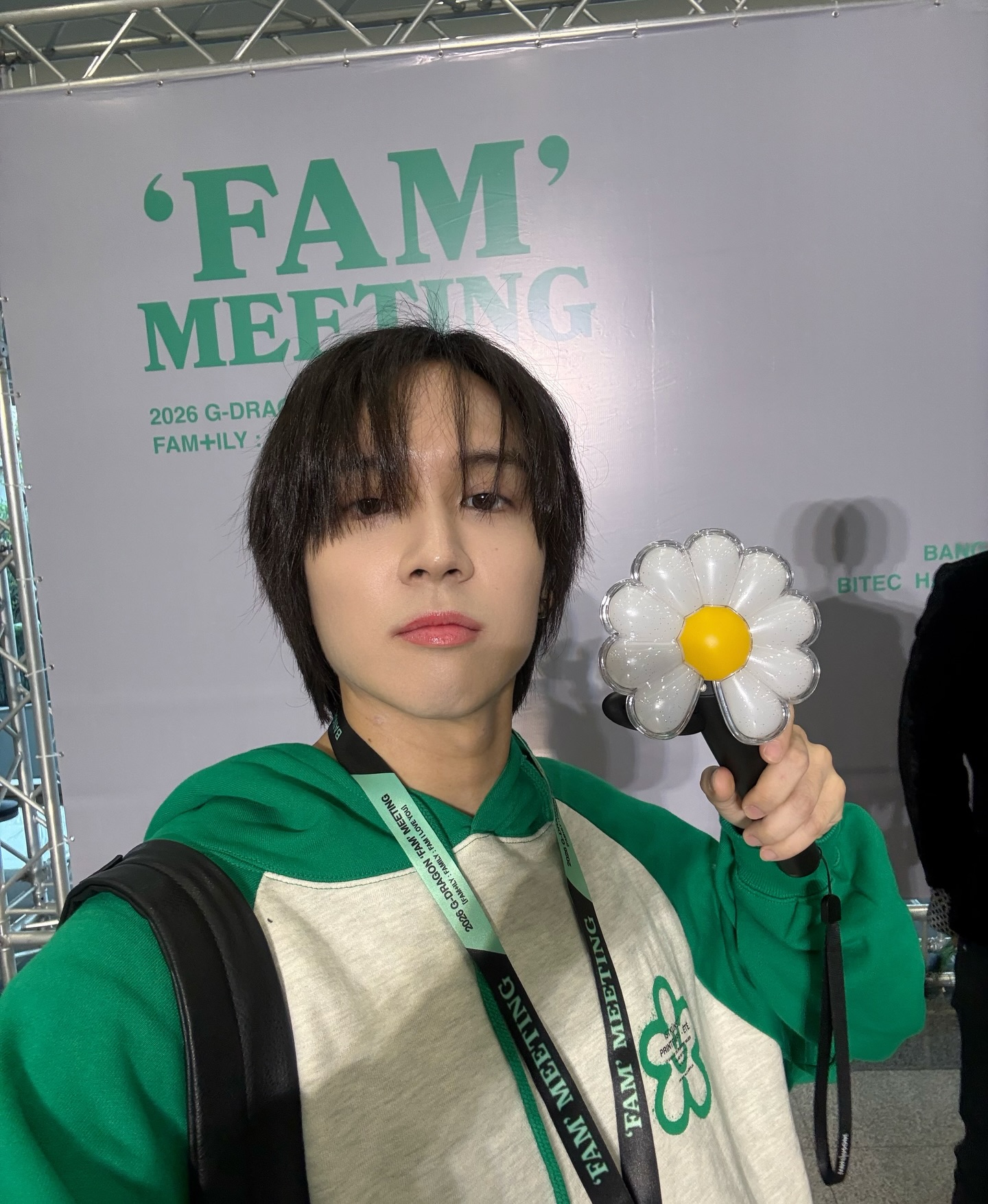 ภณ - ธนภณ เอี่ยมกำชัย