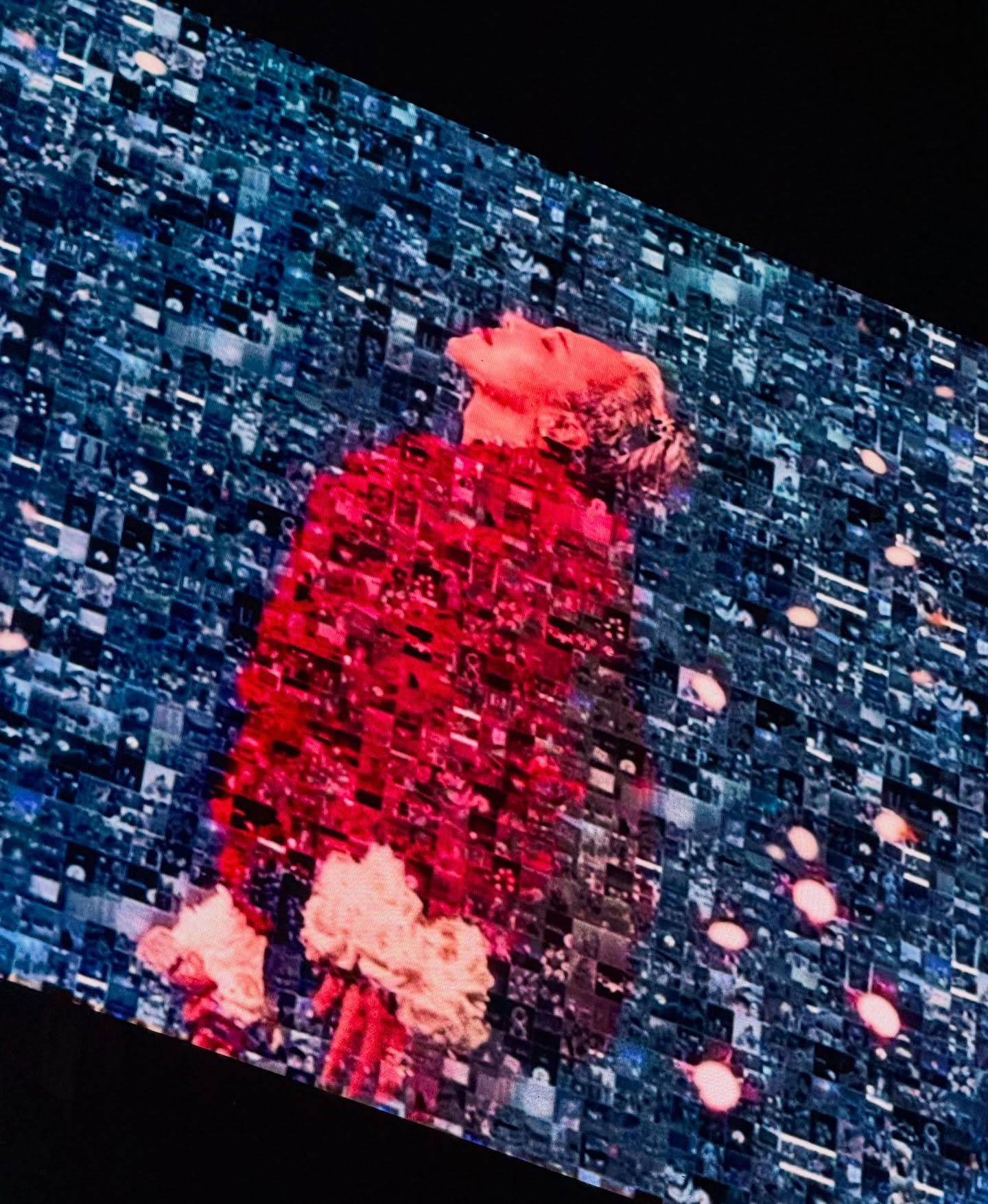 ภณ - ธนภณ เอี่ยมกำชัย