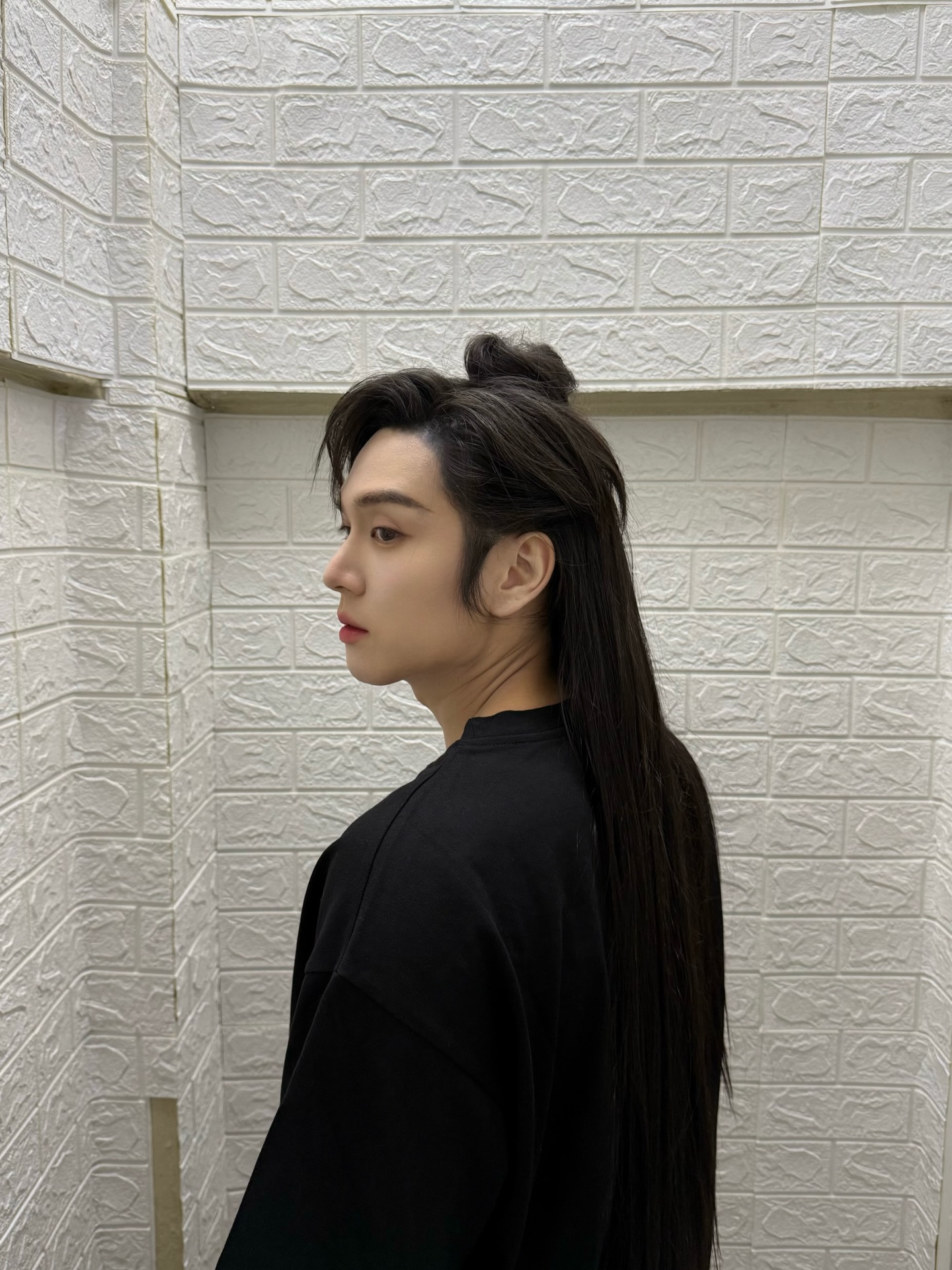 ภณ - ธนภณ เอี่ยมกำชัย