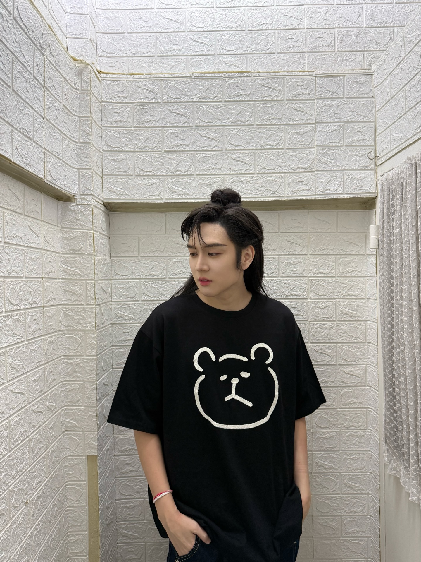 ภณ - ธนภณ เอี่ยมกำชัย