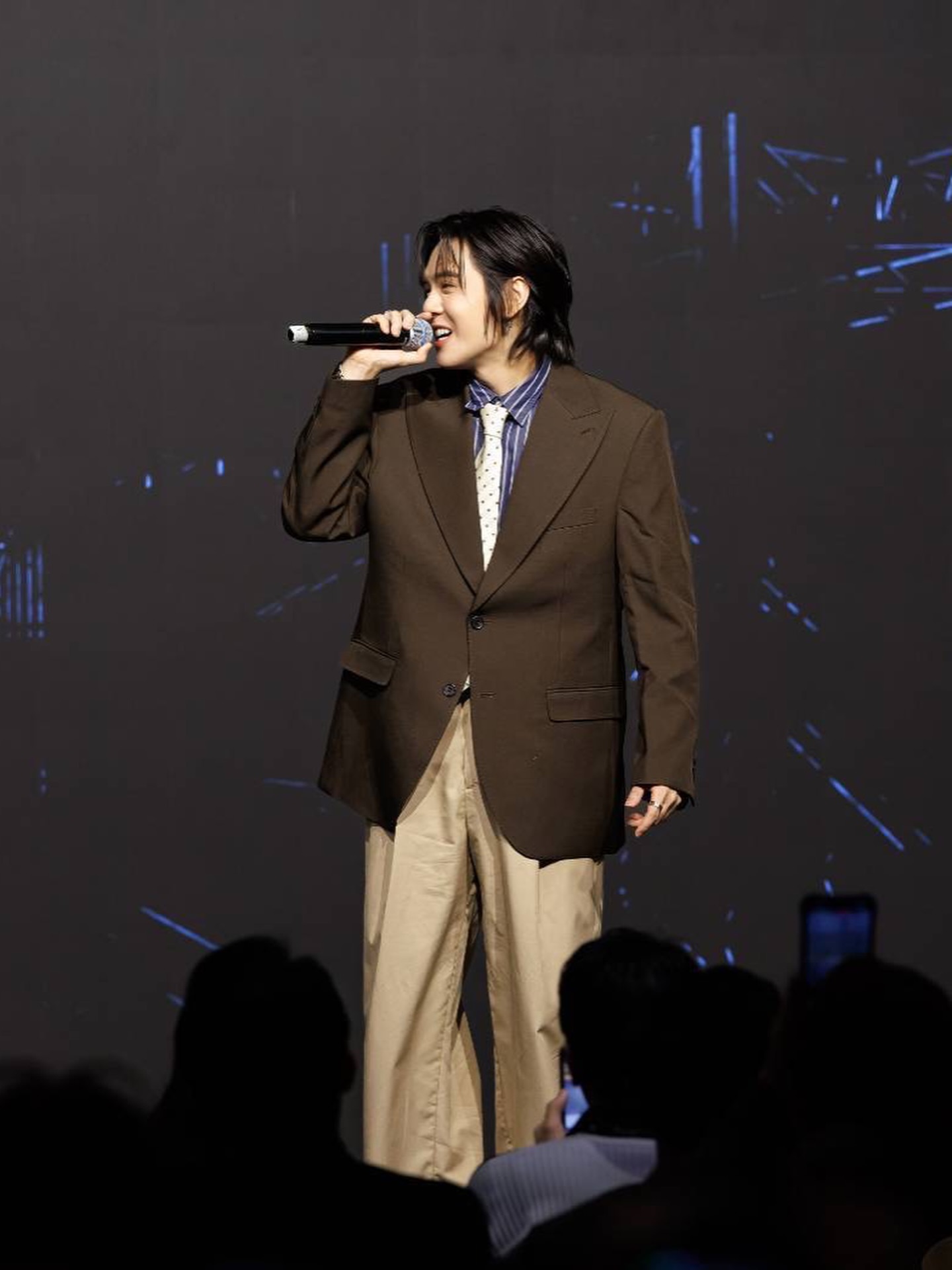 ภณ - ธนภณ เอี่ยมกำชัย