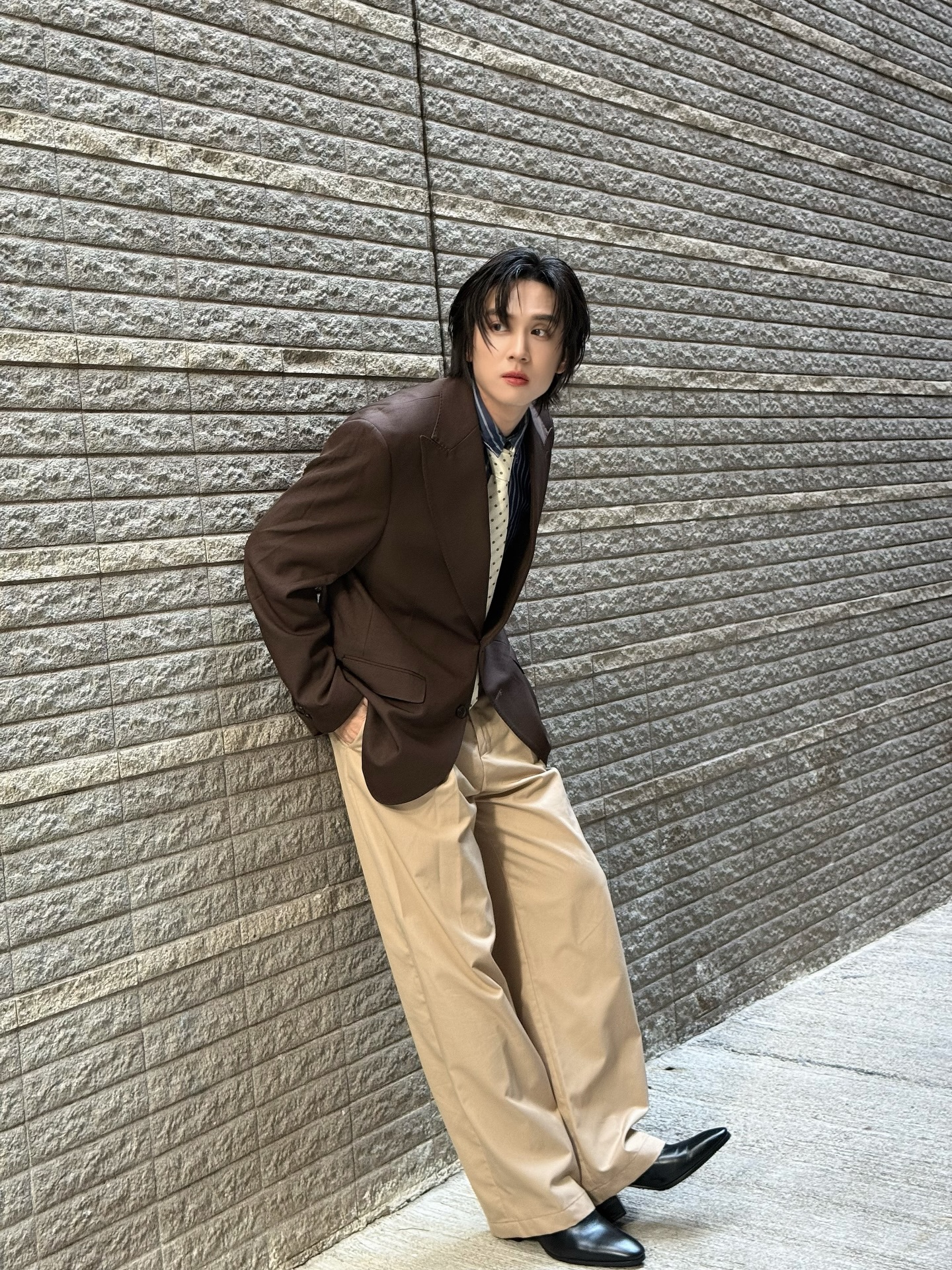 ภณ - ธนภณ เอี่ยมกำชัย