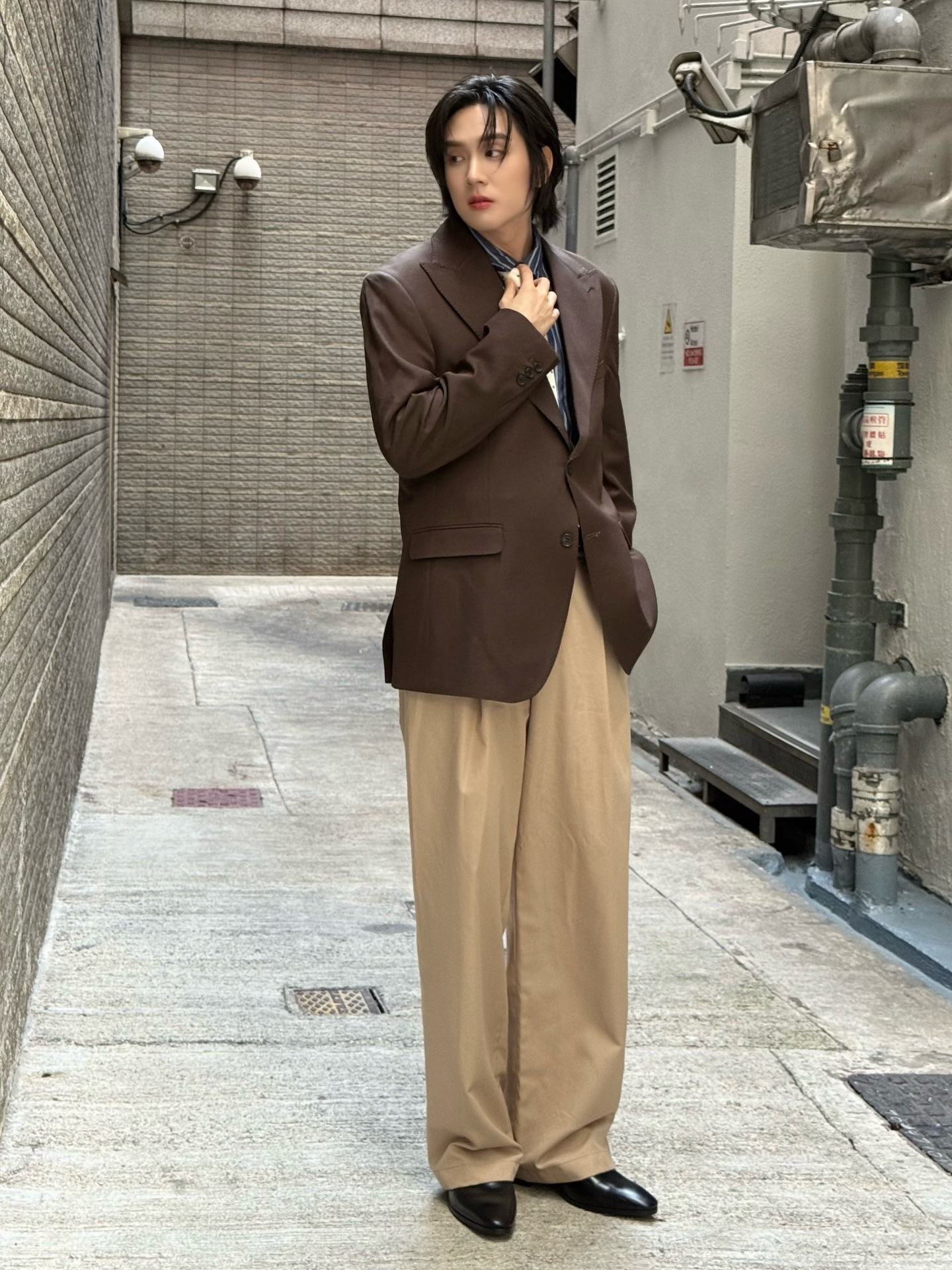 ภณ - ธนภณ เอี่ยมกำชัย