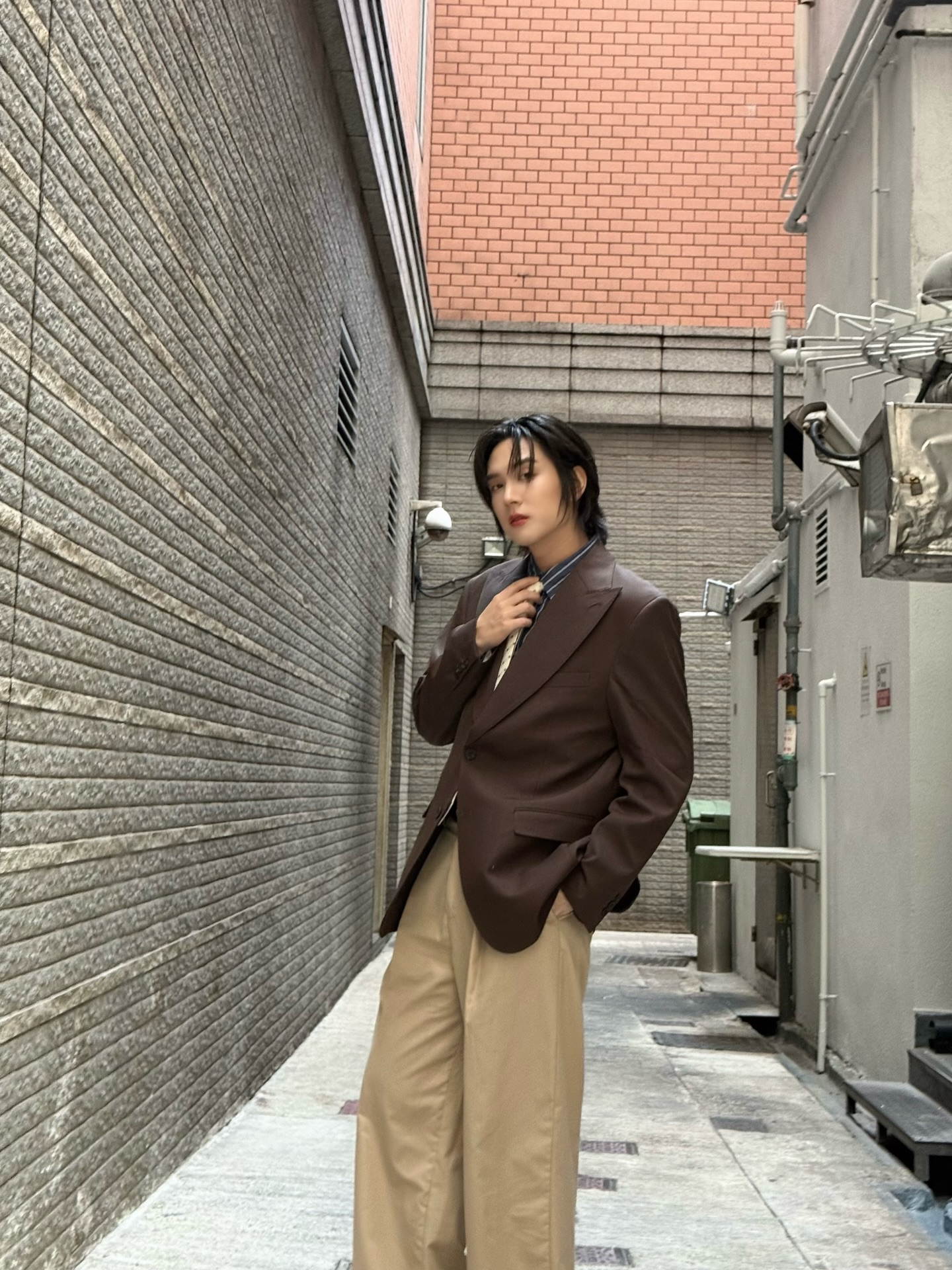 ภณ - ธนภณ เอี่ยมกำชัย