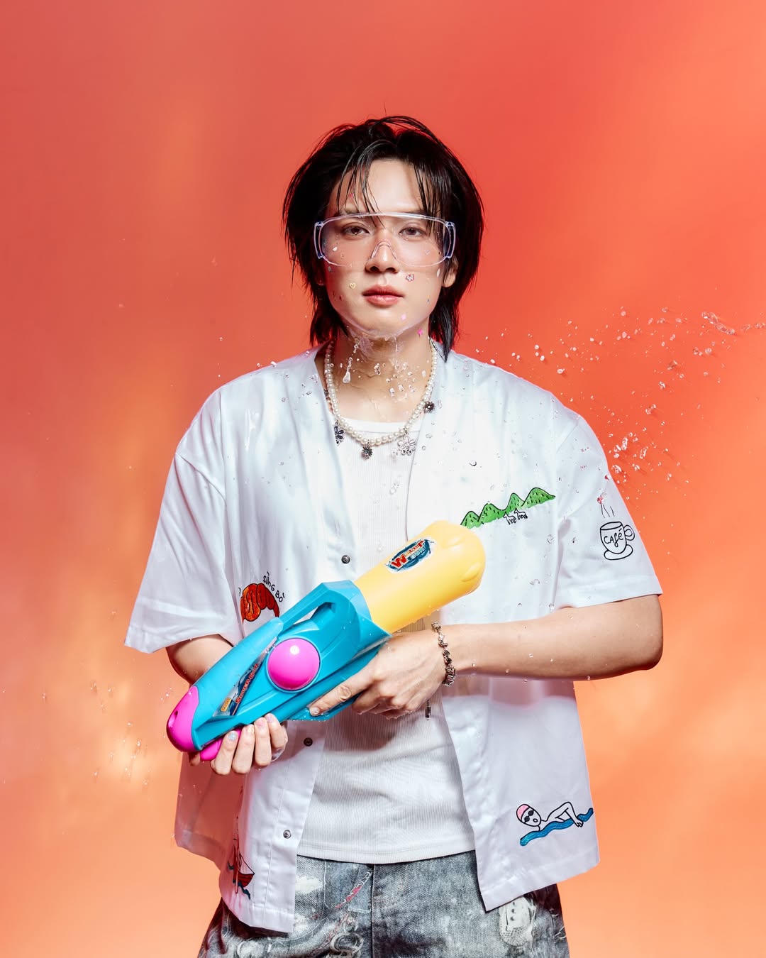 ภณ - ธนภณ เอี่ยมกำชัย