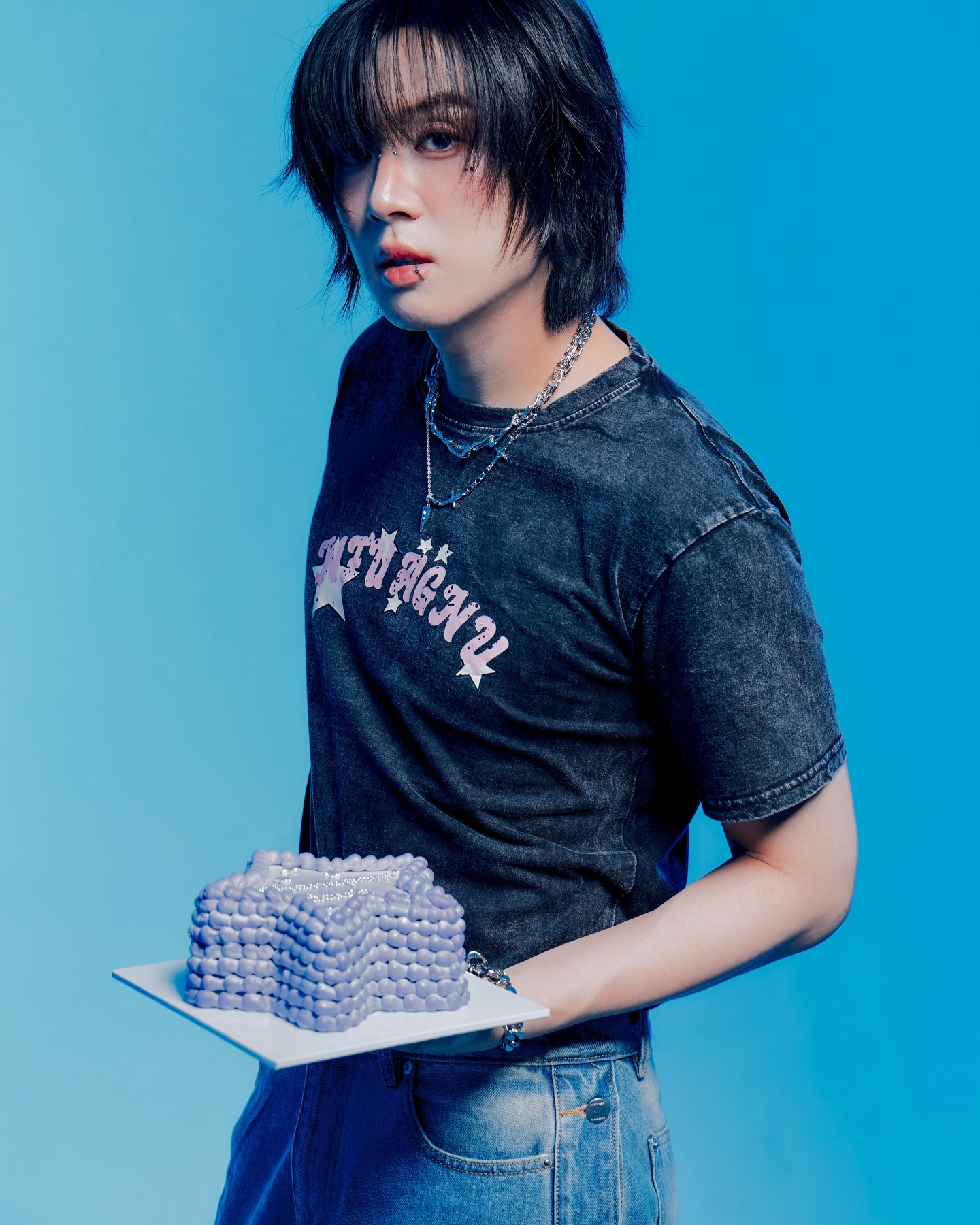 ภณ - ธนภณ เอี่ยมกำชัย
