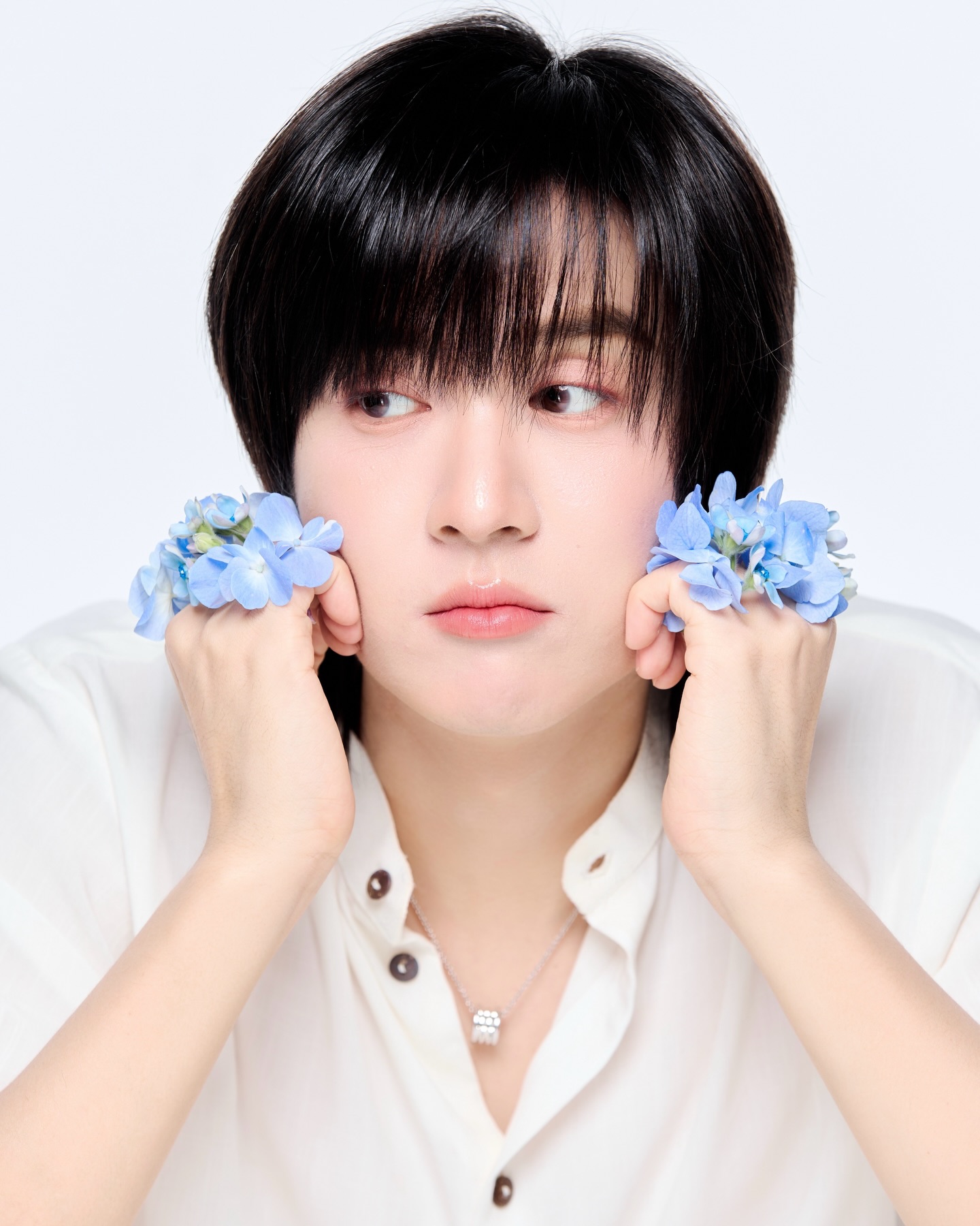ภณ - ธนภณ เอี่ยมกำชัย