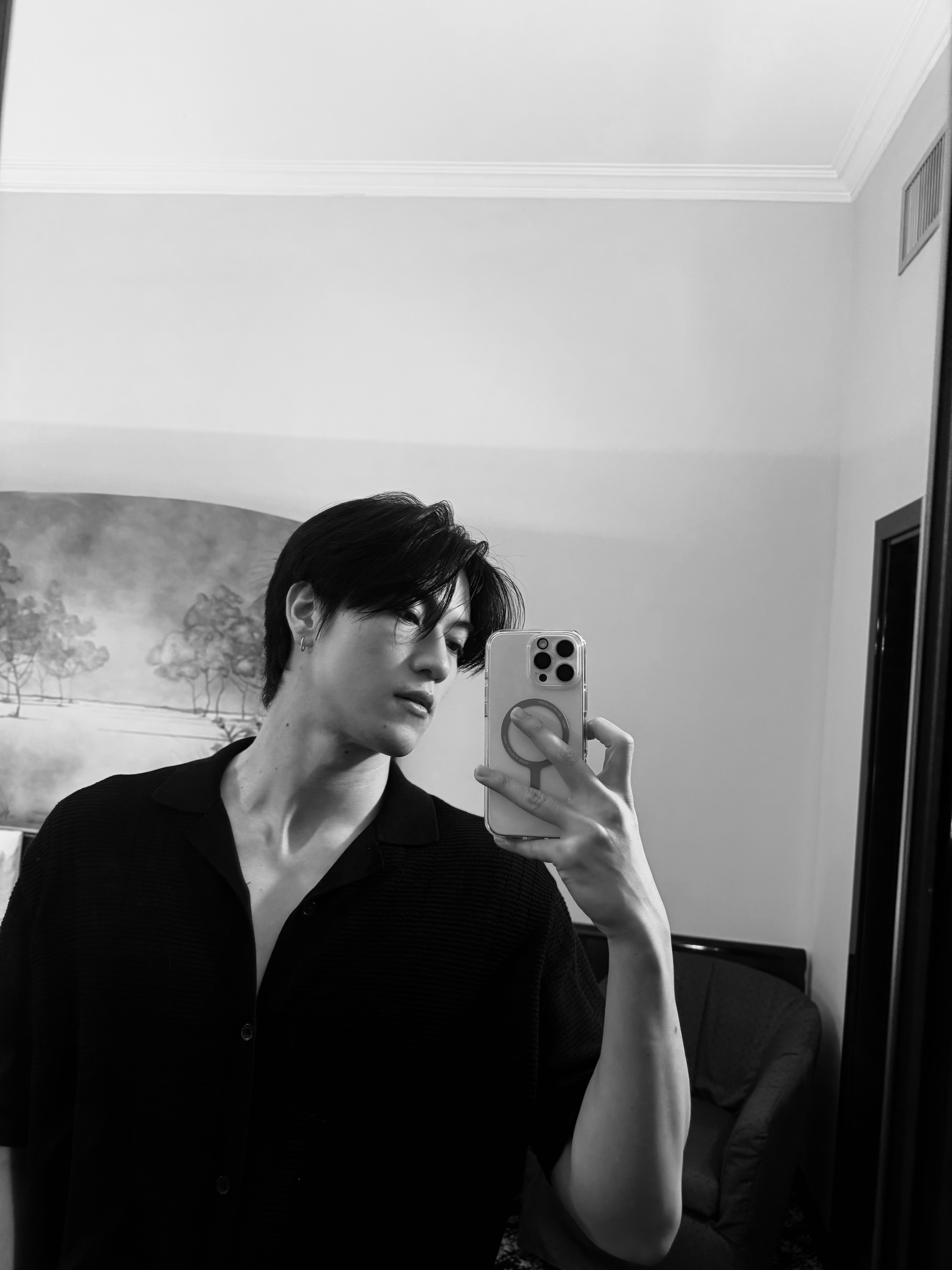 อิน - จักราสินธุ์ อัศวธนะชัย