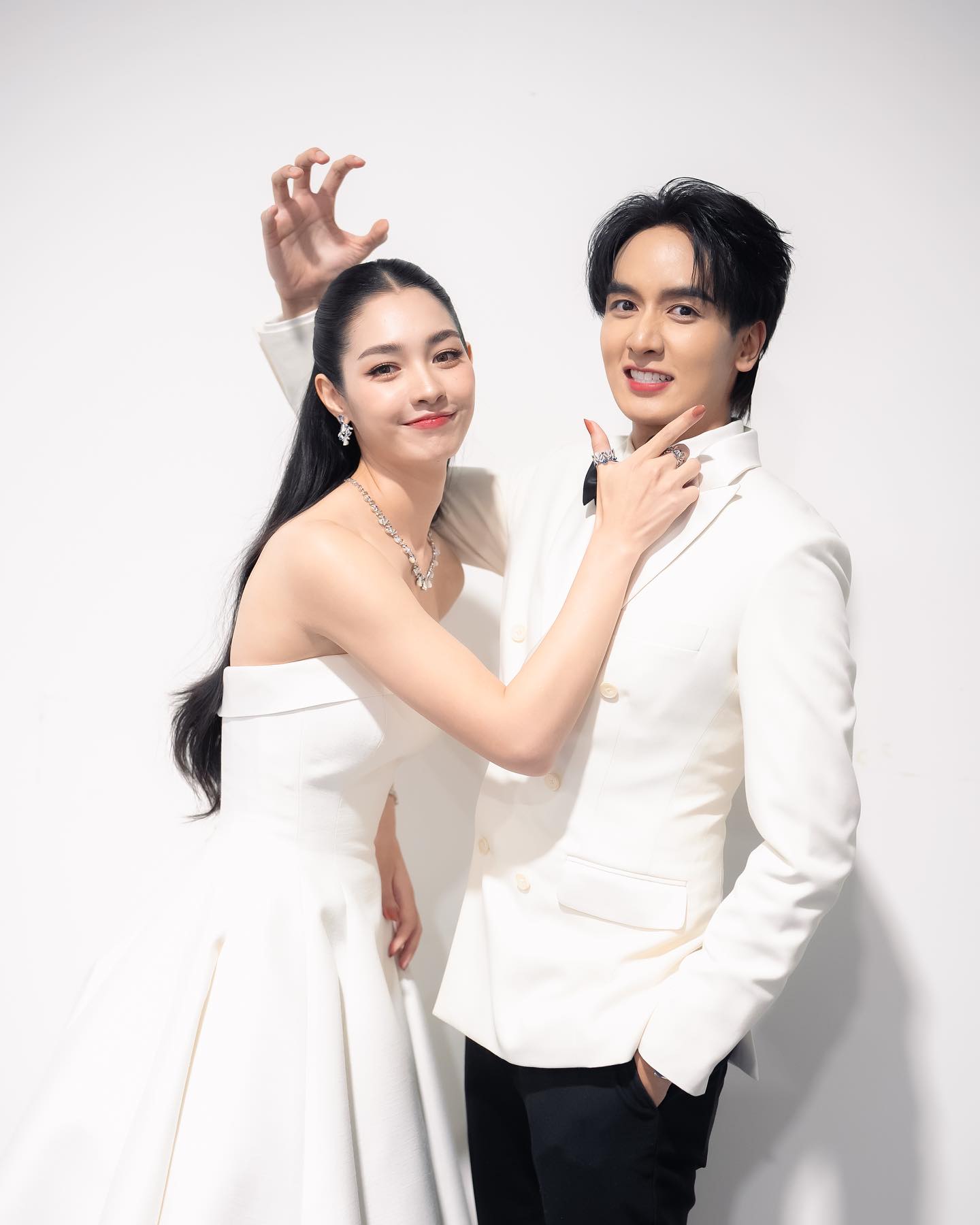 กองทัพ พีค