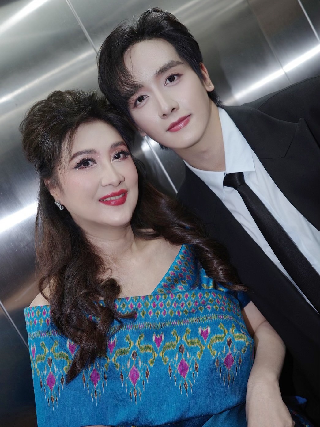 กองทัพ พีค