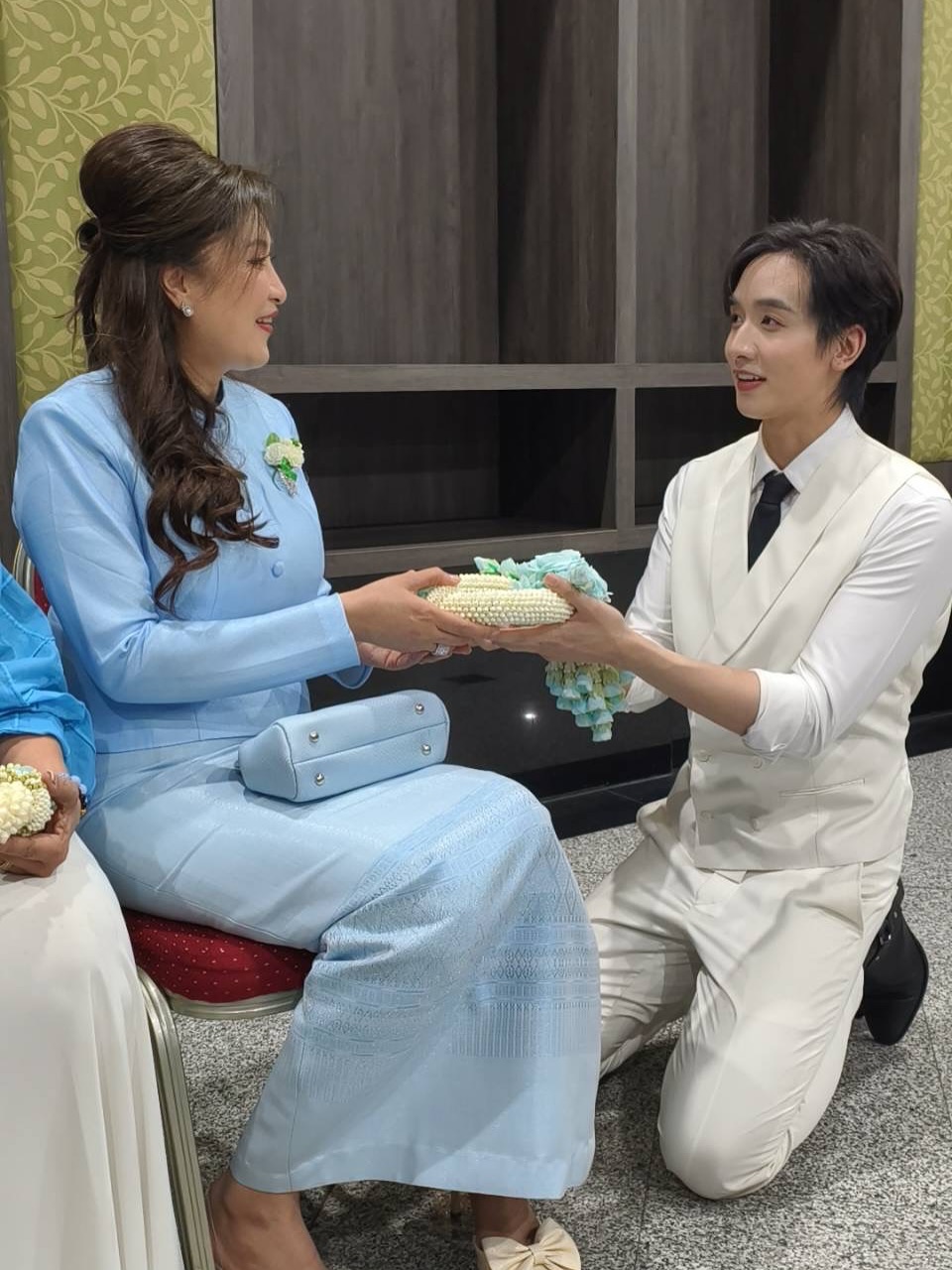 กองทัพ พีค