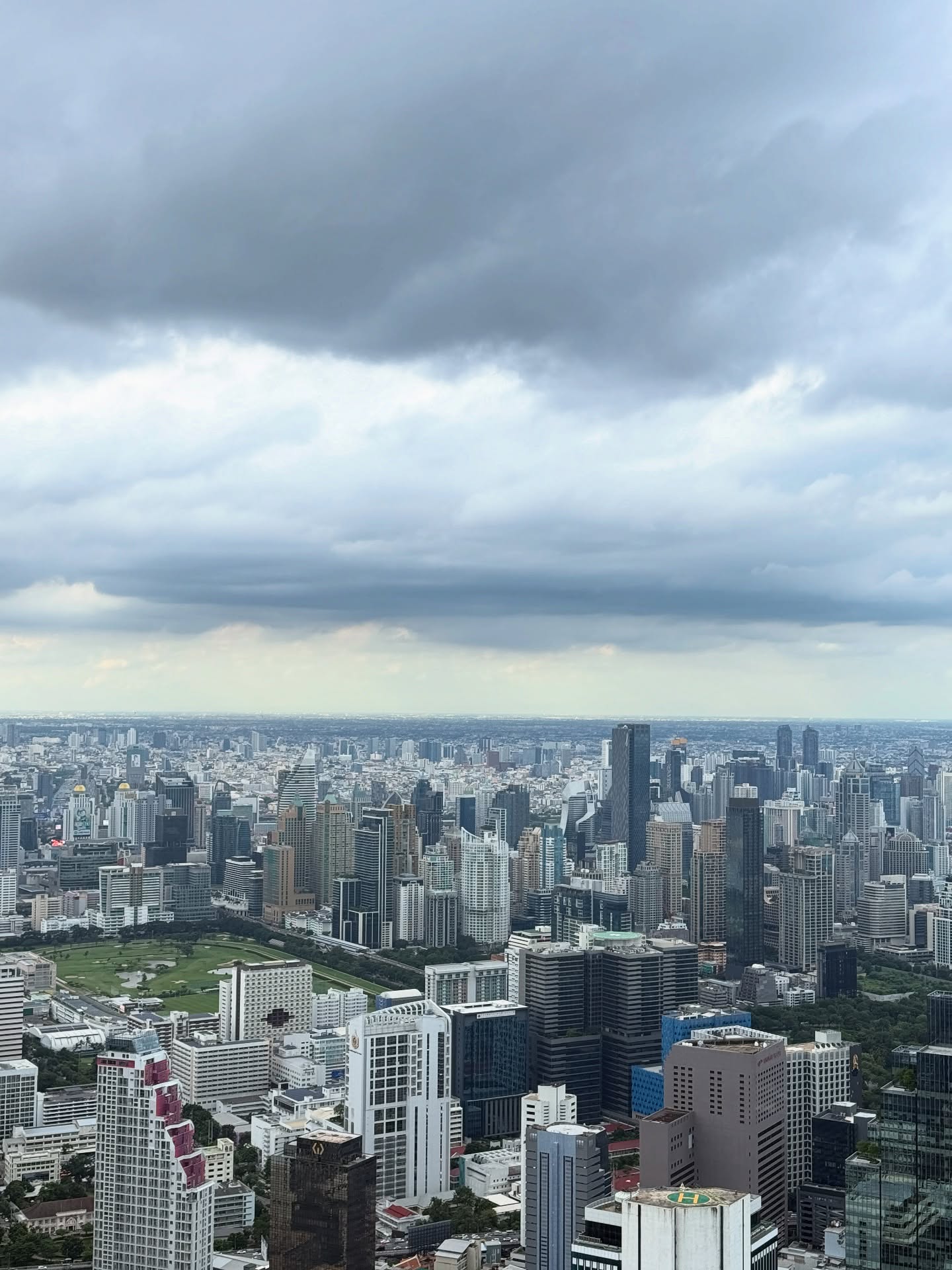 กองทัพ พีค