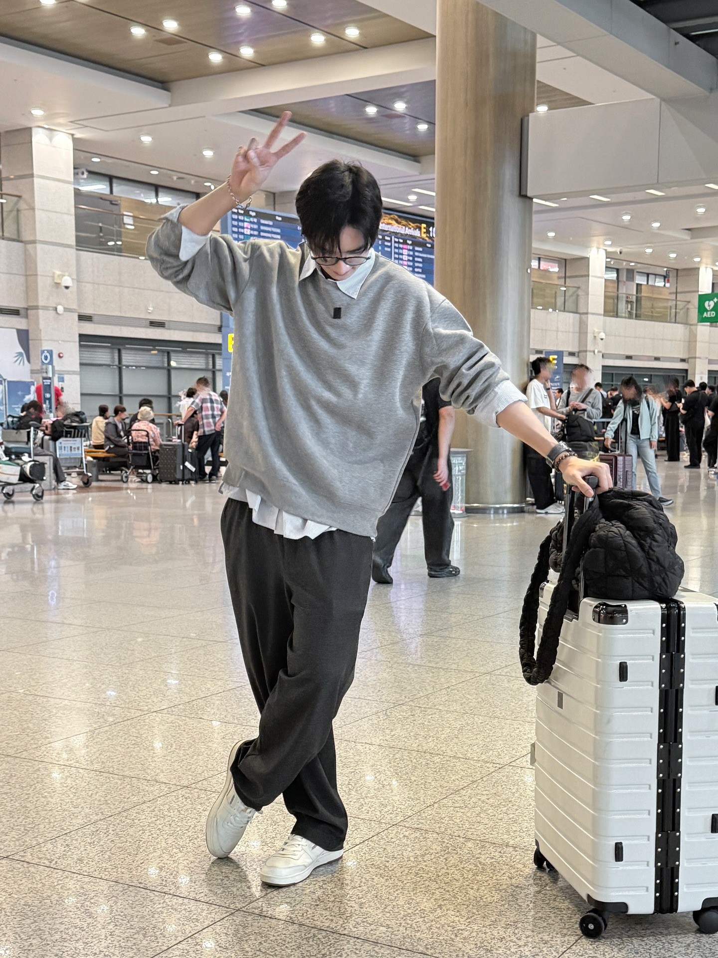 กองทัพ พีค