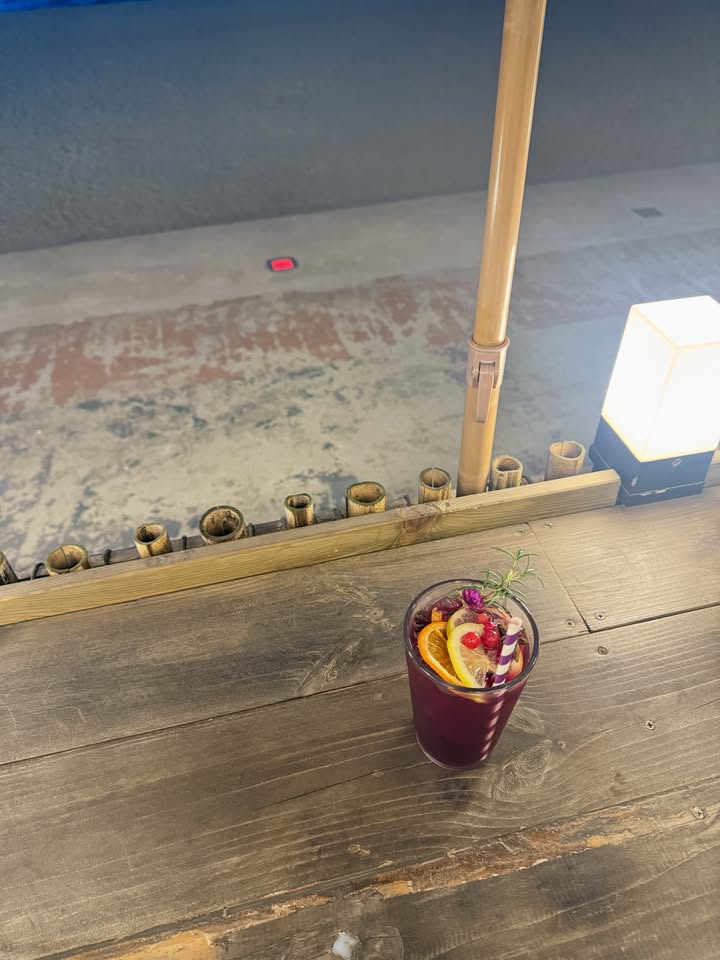 กองทัพ พีค